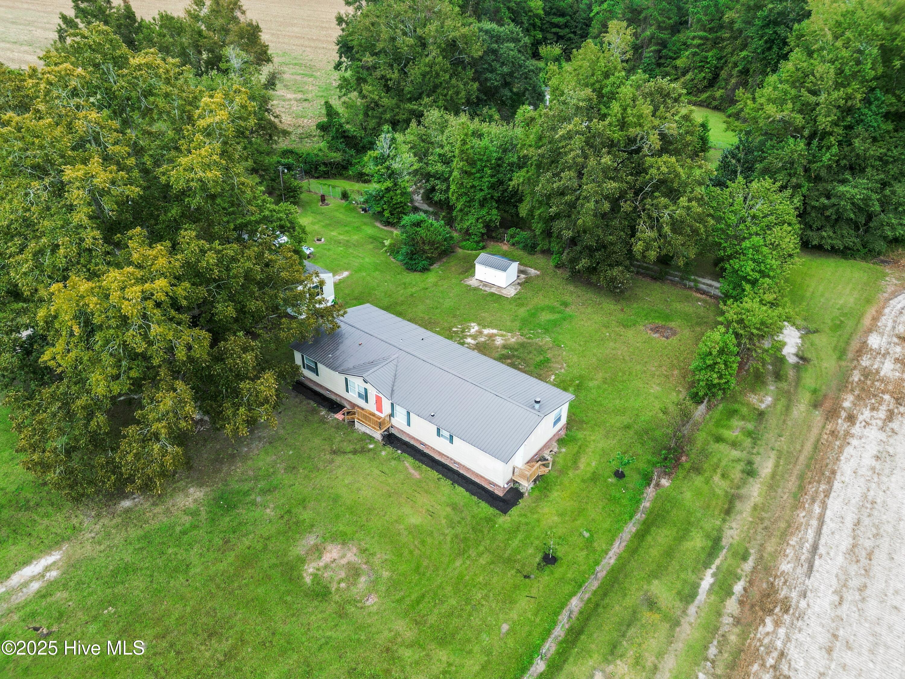 100535614 | Photo 42