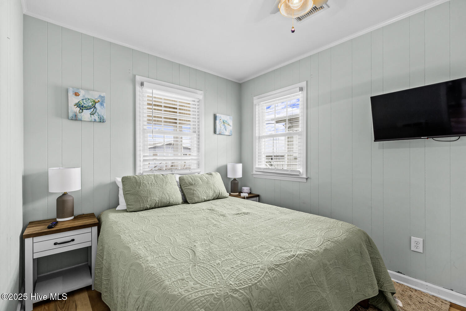 100525071 | Photo 17