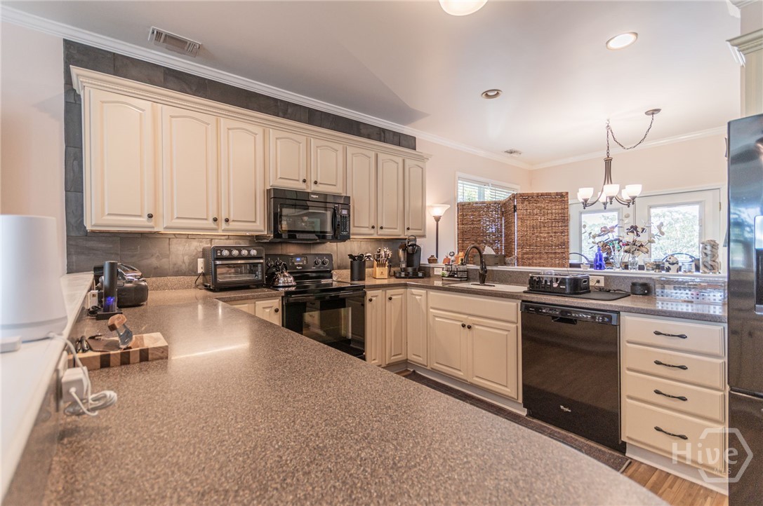 Homes for sale in Tybee Island, GA | 145 S Campbell Ave #D, Tybee Island, GA 31328 | MLS# SA339217