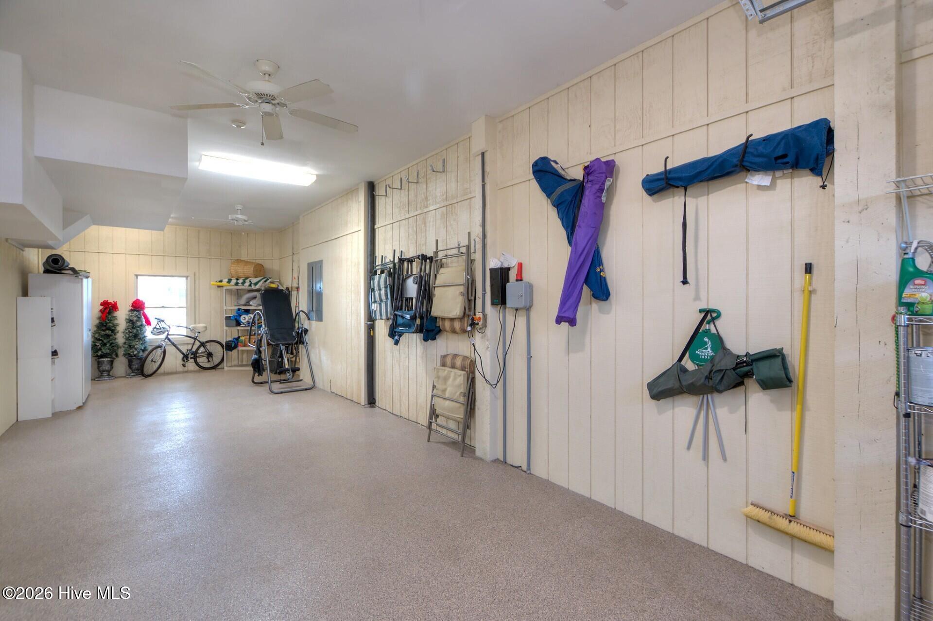 100553459 | Photo 88