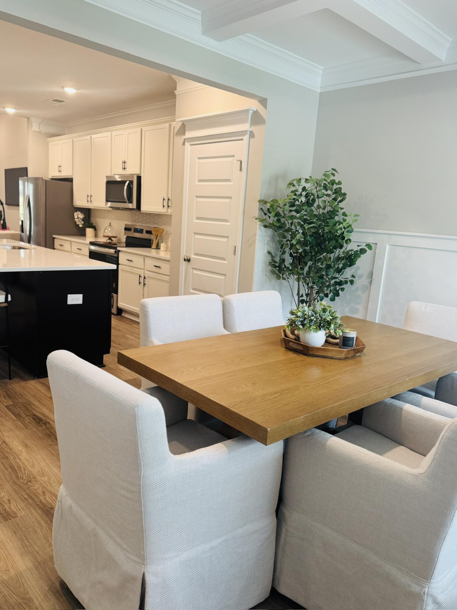 DC75D338-04D2-4690-838E-E71AF58B5CAA_1_1