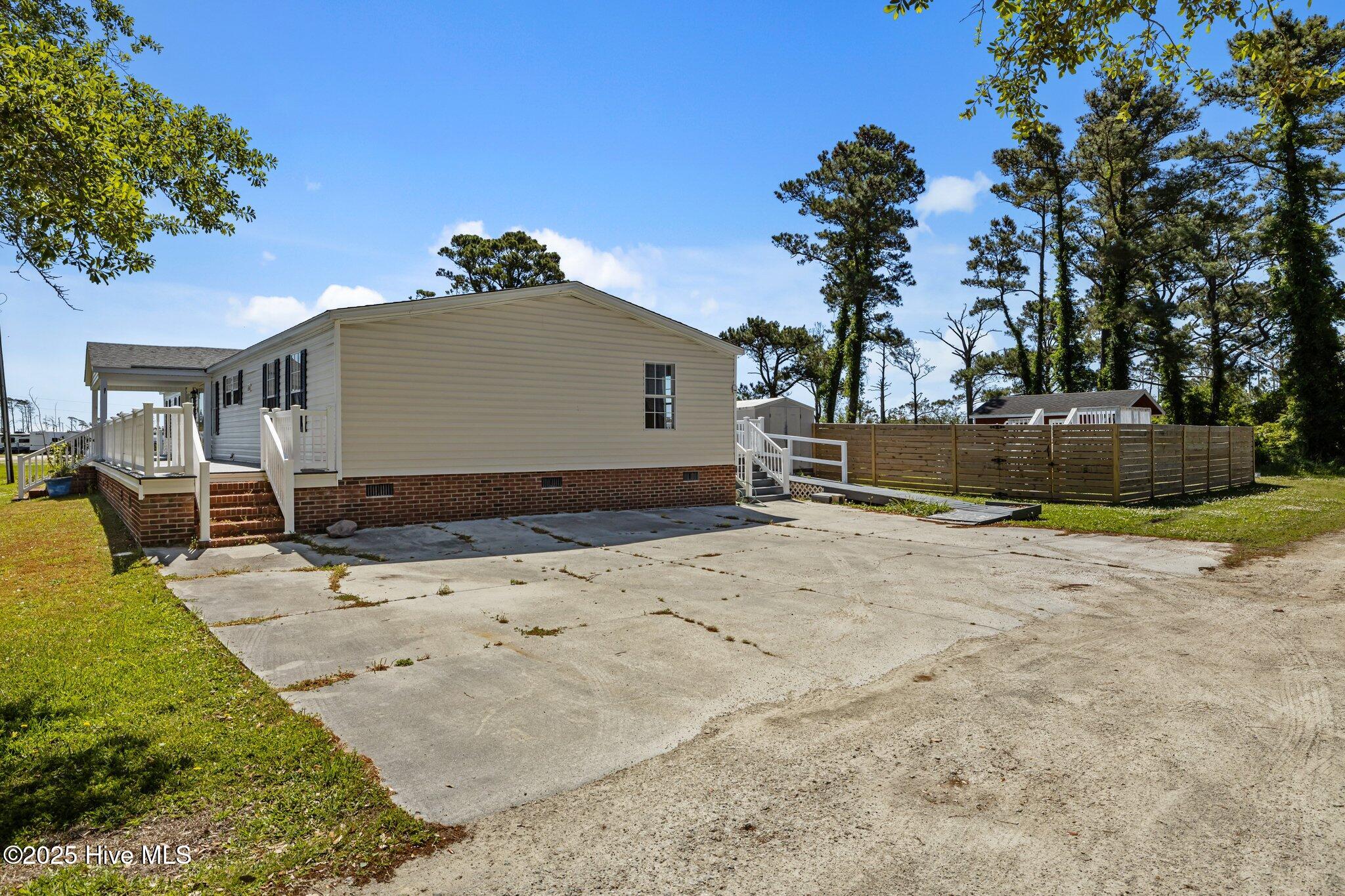 198 Styron Creek Road,Sea Level