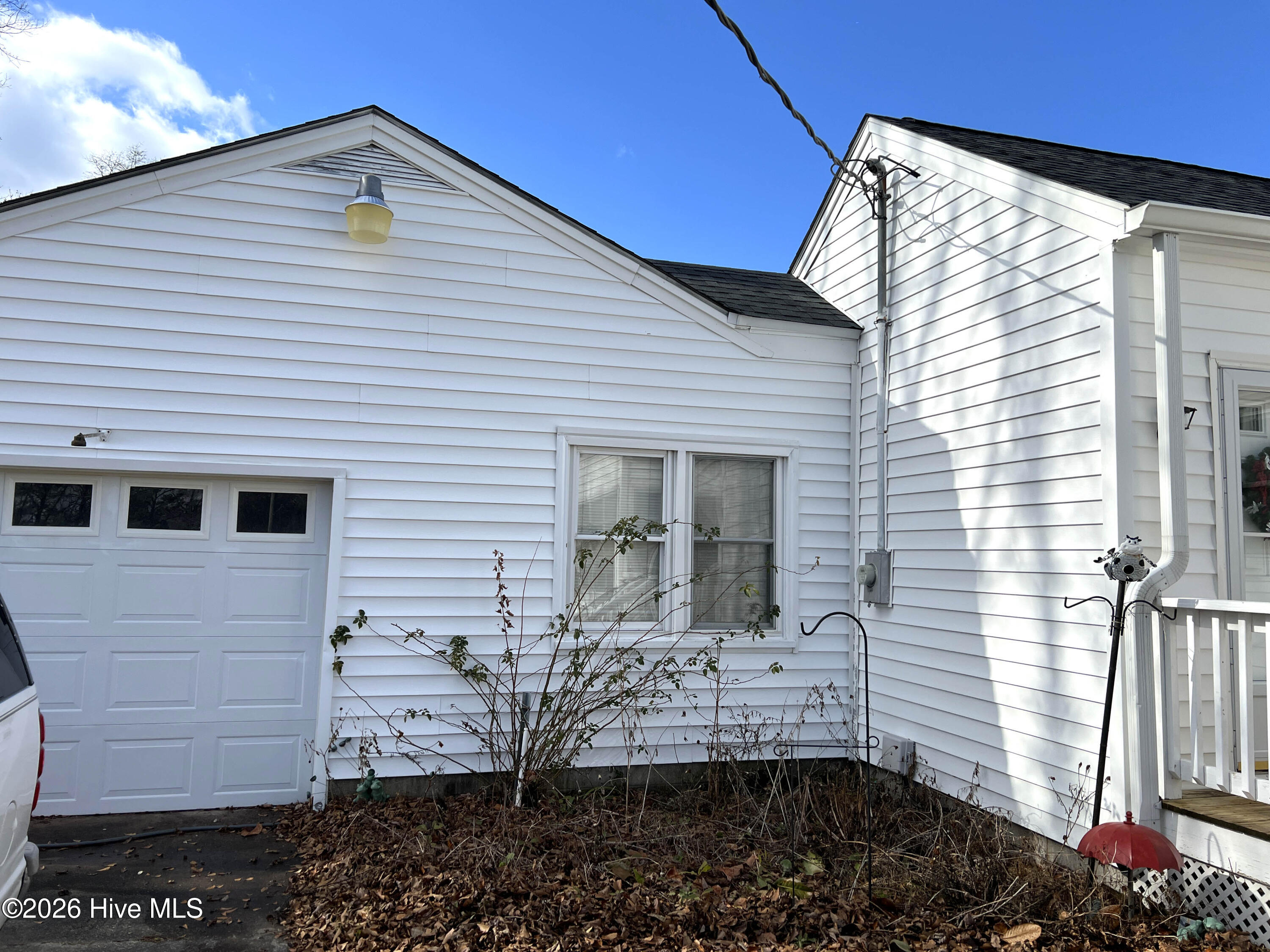 167 Lake Road,Newport
