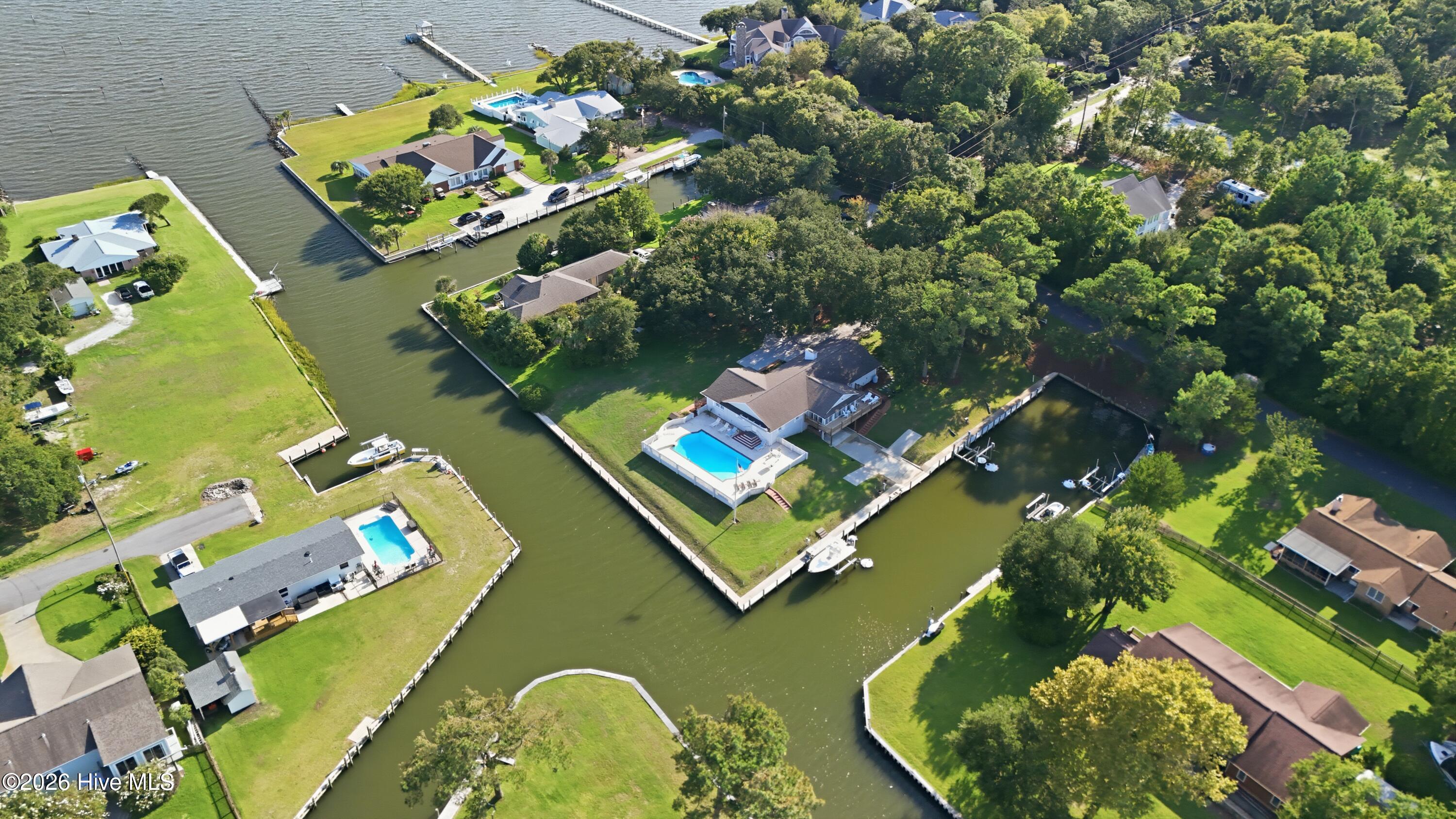 104 Sea Trace Lane,Newport