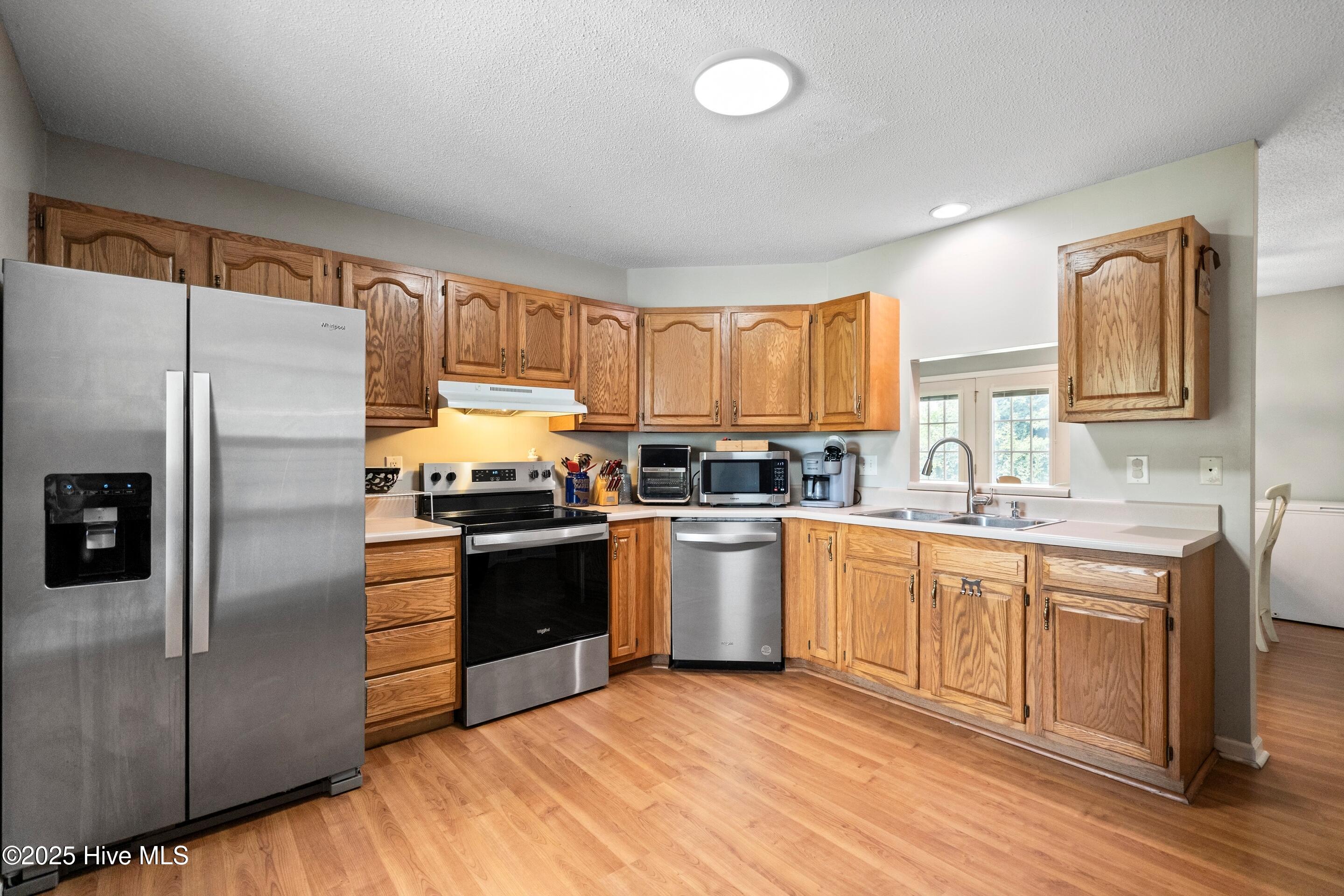 100515616 | Photo 22