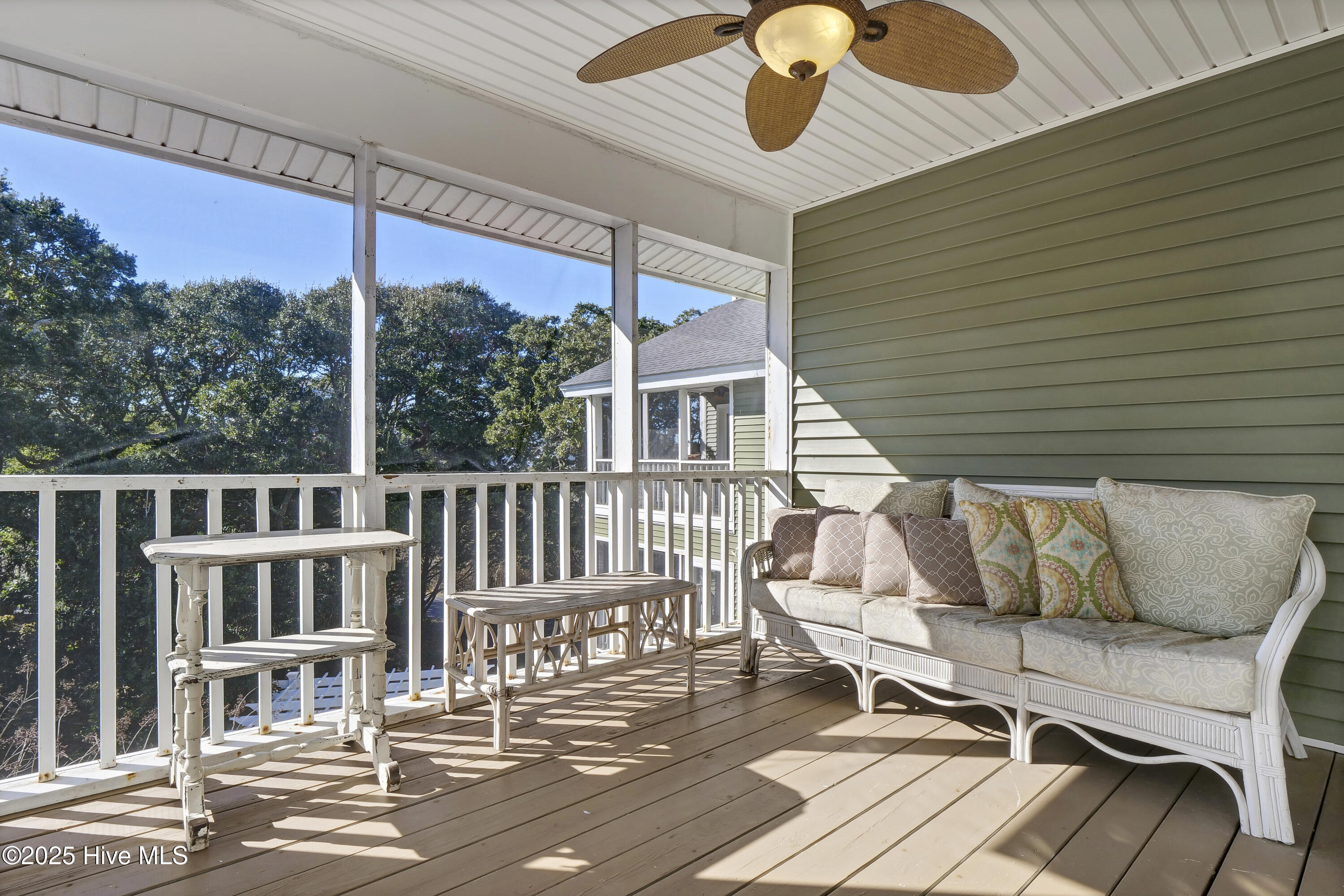111 Cutlass Drive, Surf City, NC, 28445