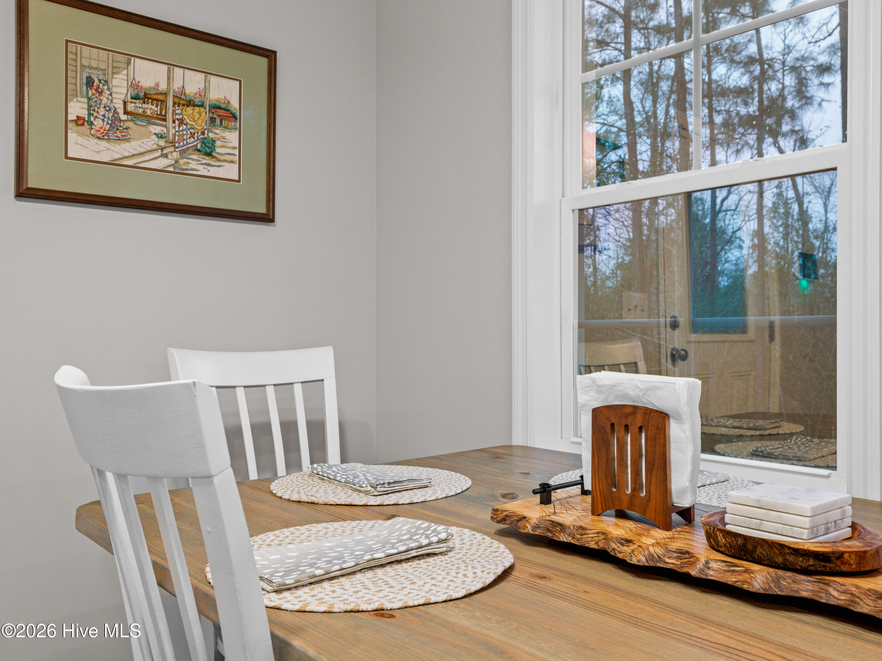 100549513 | Photo 28