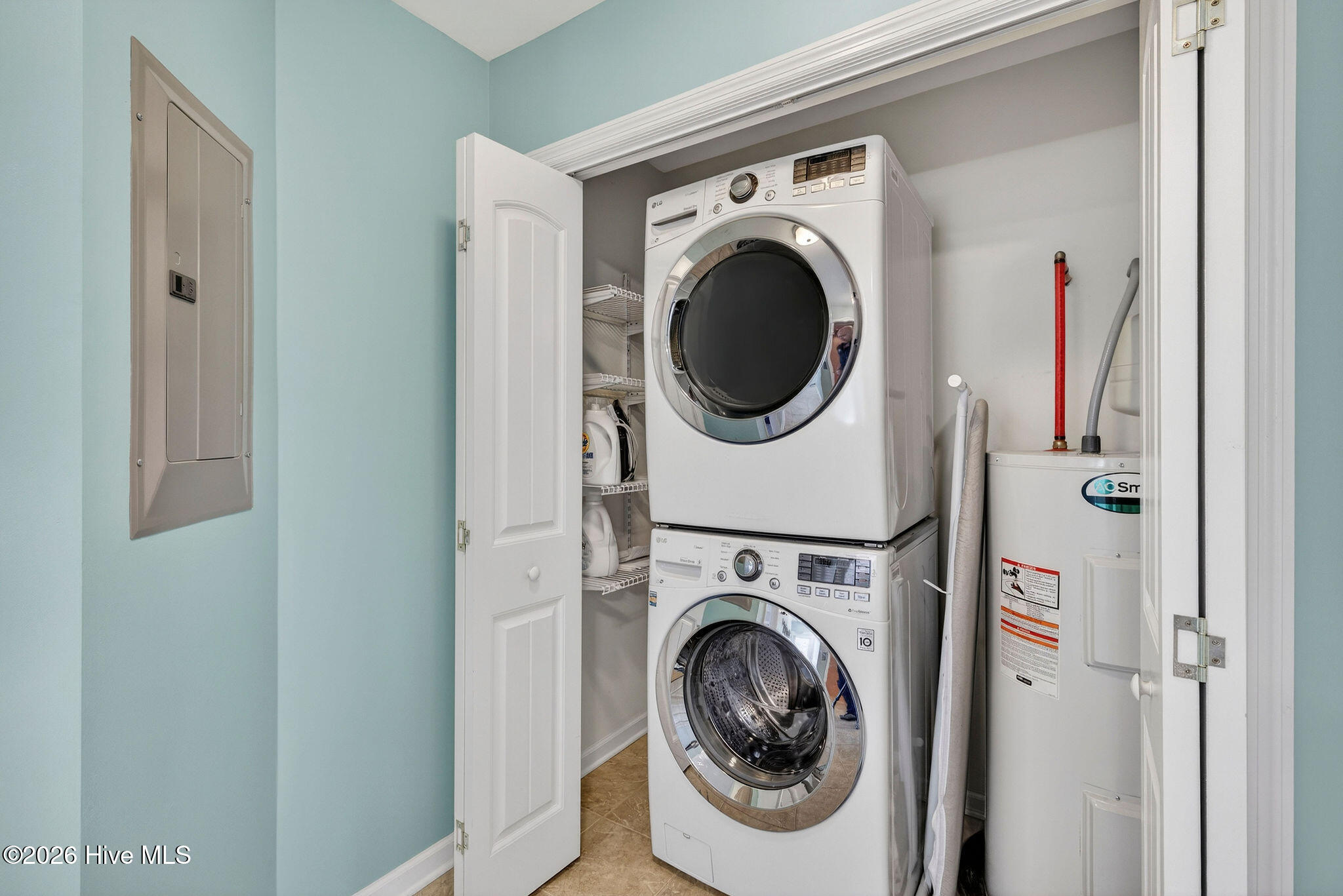 100549584 | Photo 50