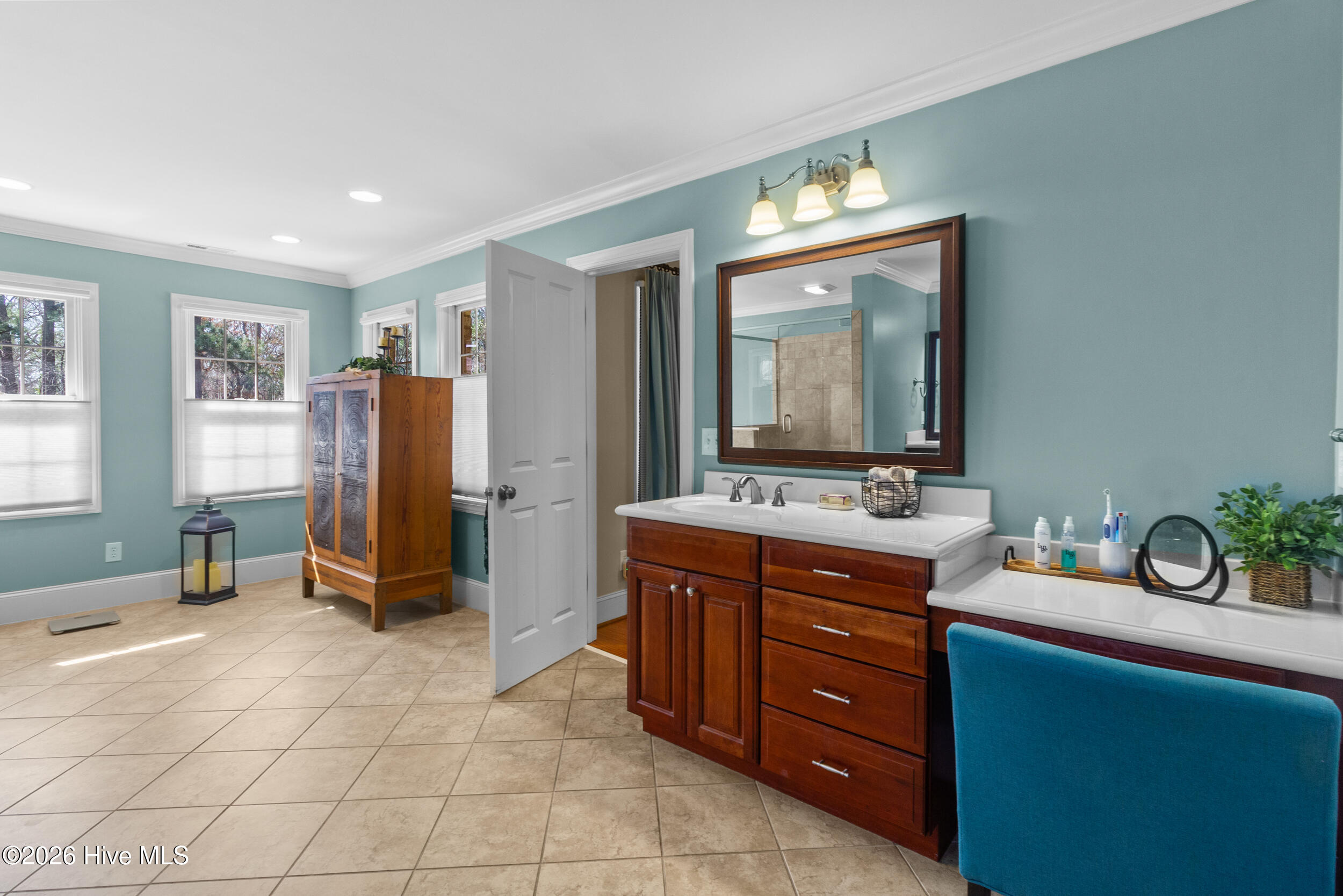 Owners Bathroom