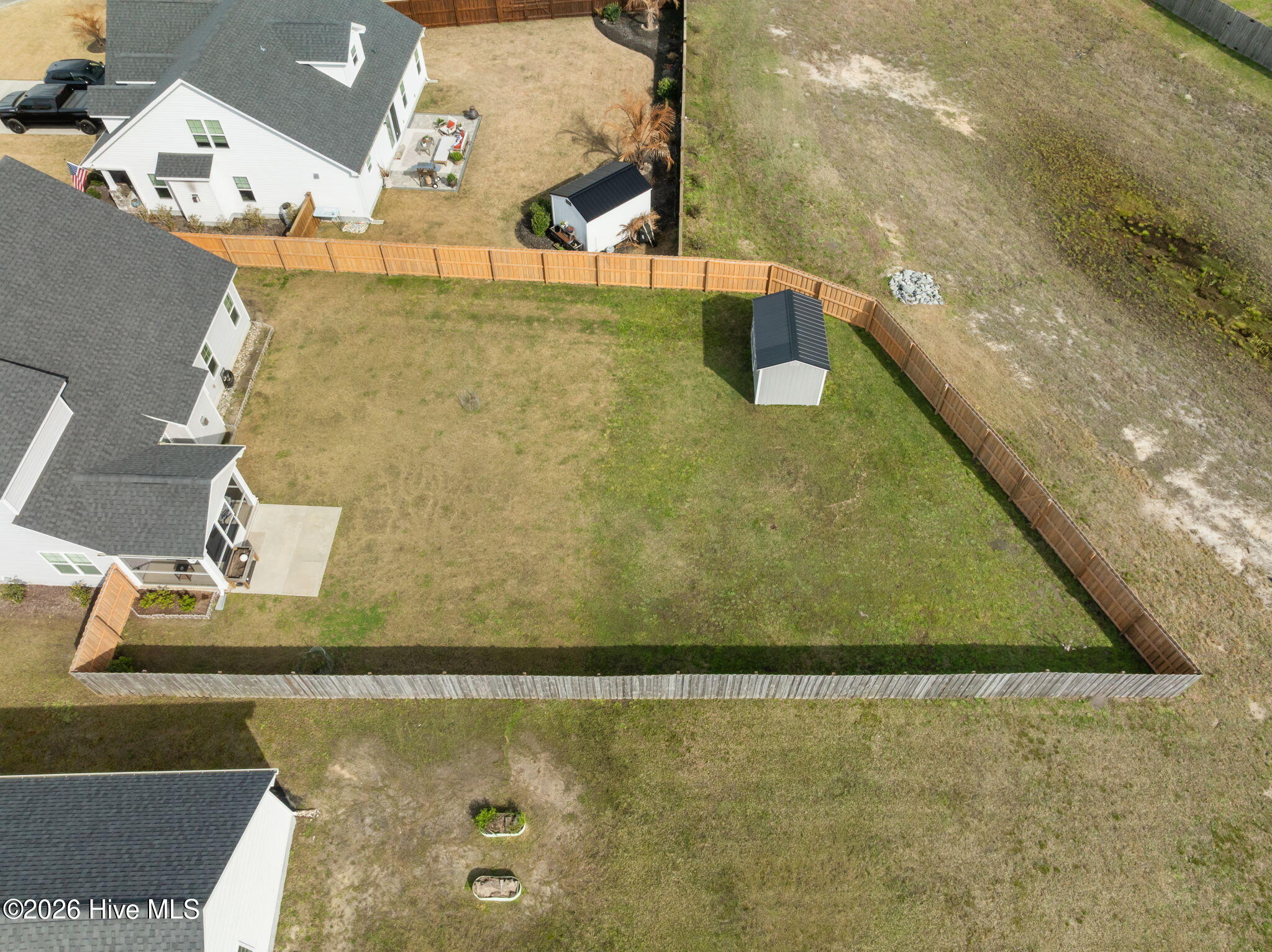 100561377 | Photo 48