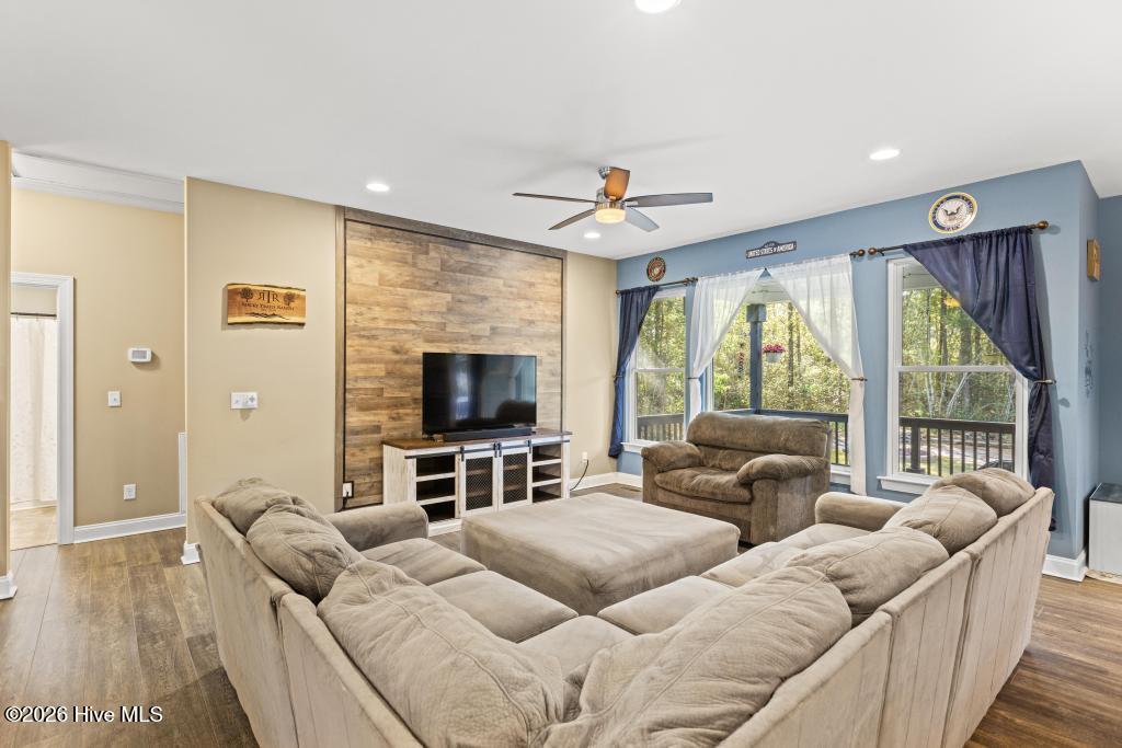 306 Brinley Place, Maple Hill, NC 28454 – photo 13: 425A3748