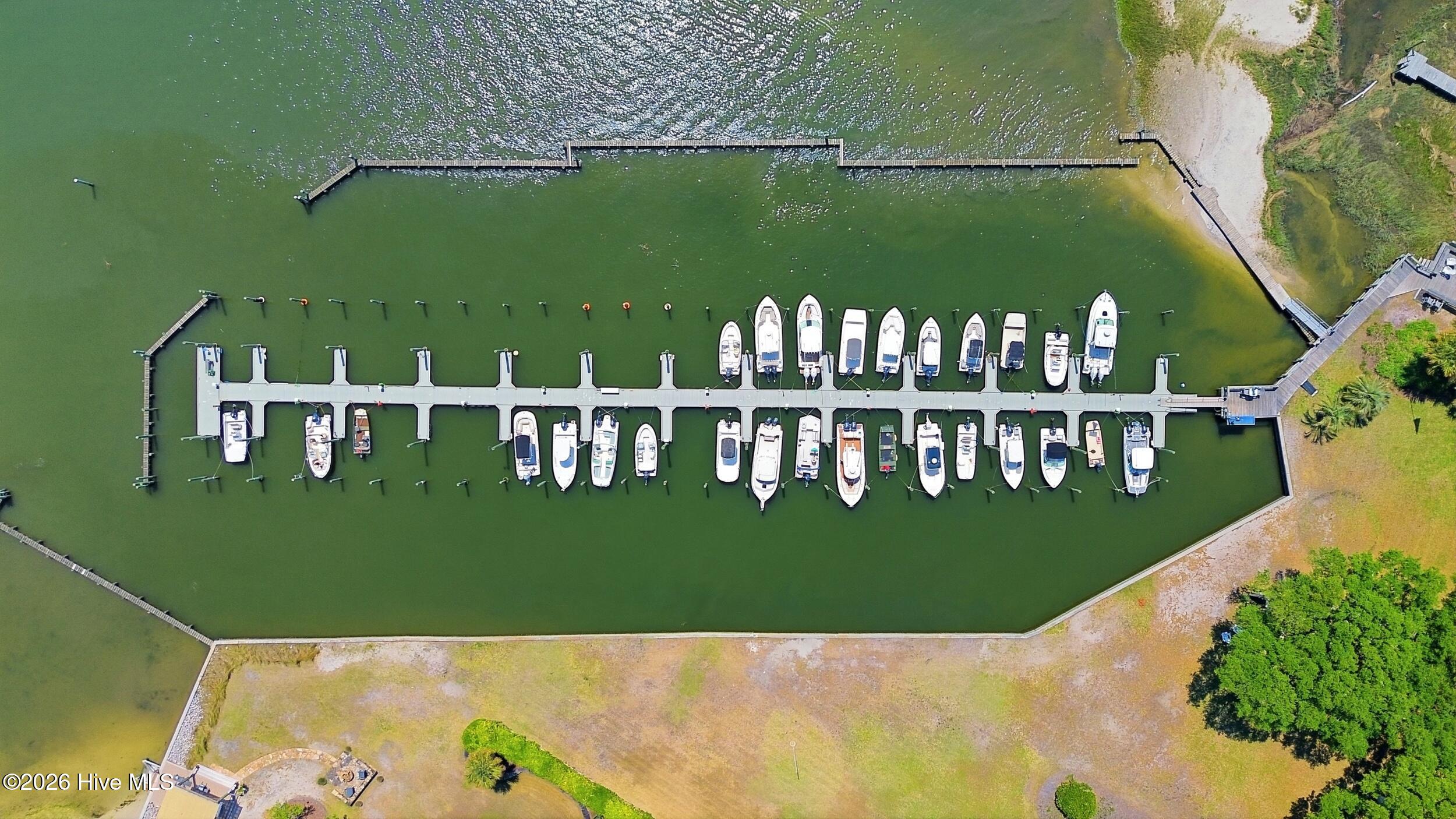 100570431 | Photo 59