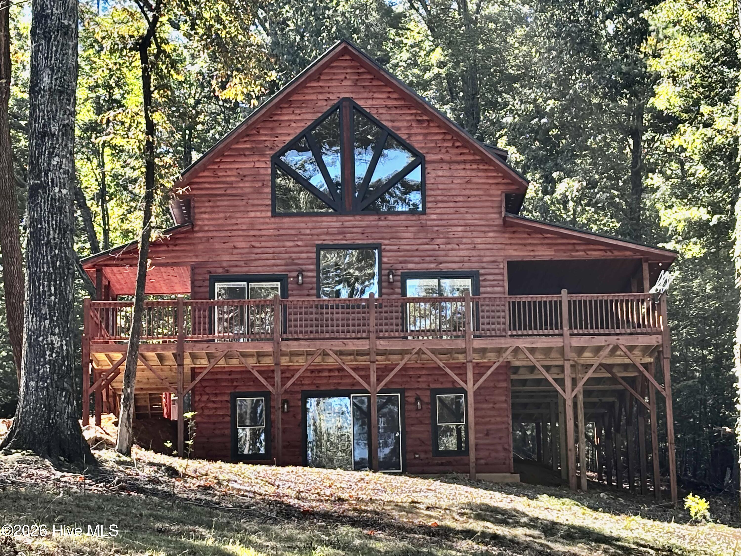560 Carolina Fox Circle