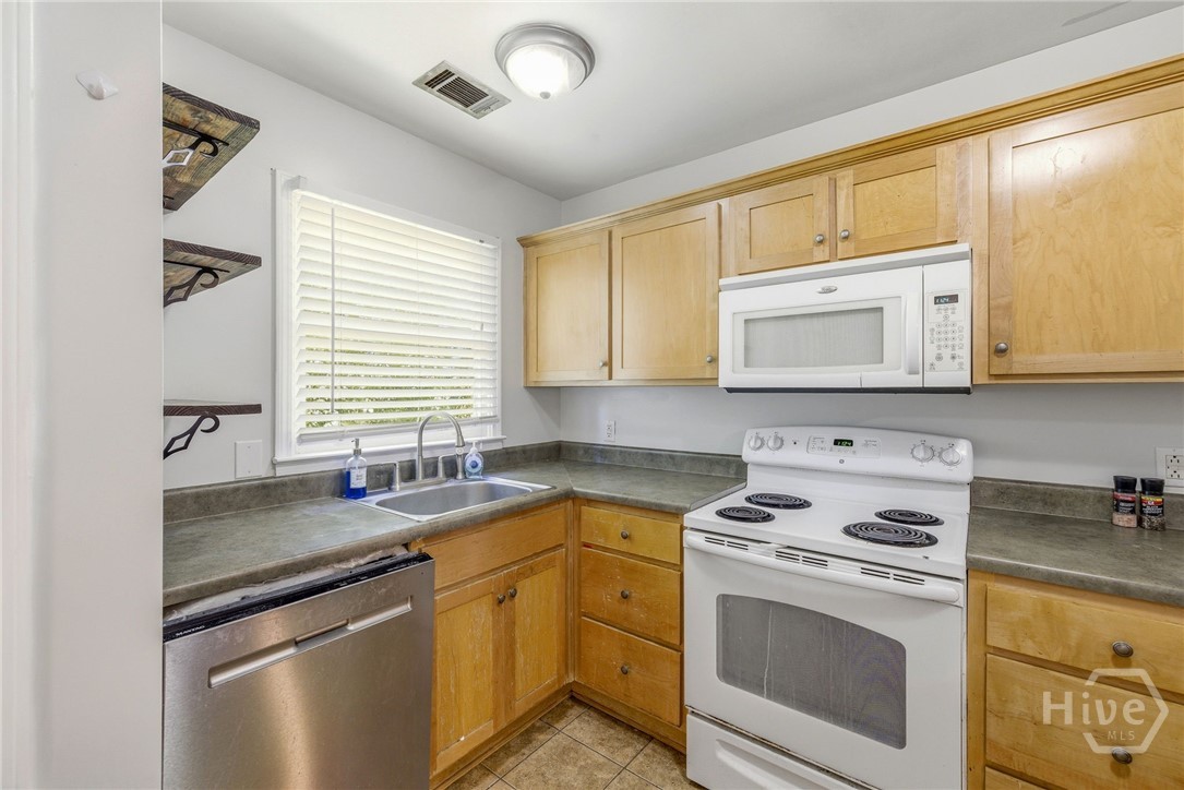 205 Pineview Drive, #A, Athens, GA 30606 Listing Photo  10
