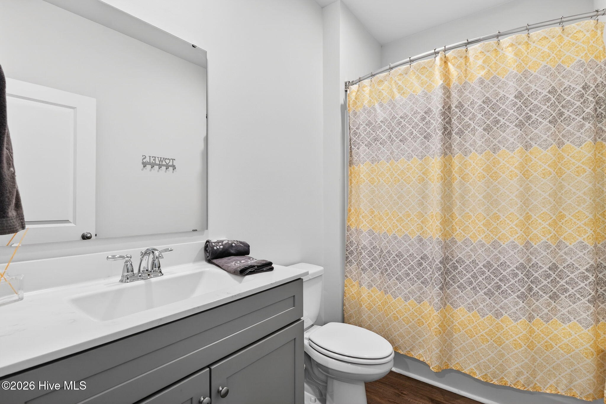 100556971 | Photo 34