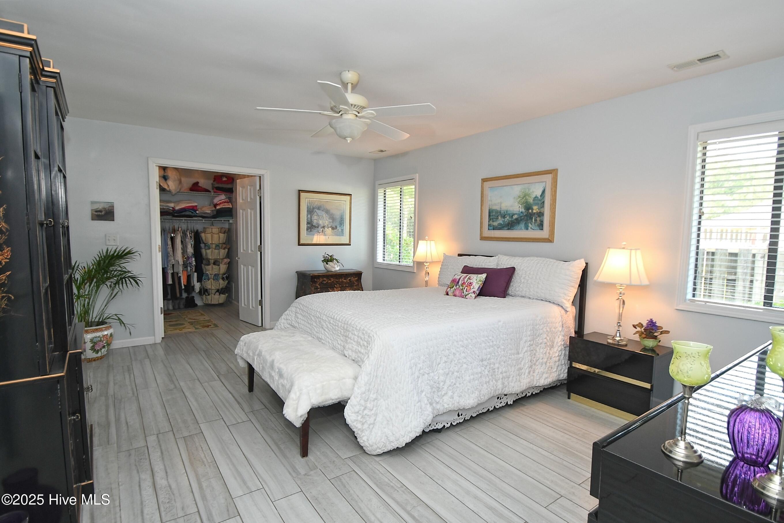 86 Cedar Tree Lane SW, Calabash, NC 28467 – photo 21: Primary Suite