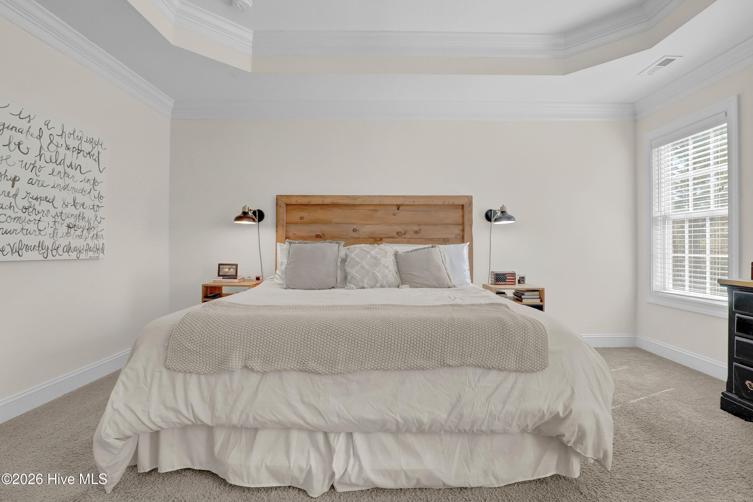 100557019 | Photo 26