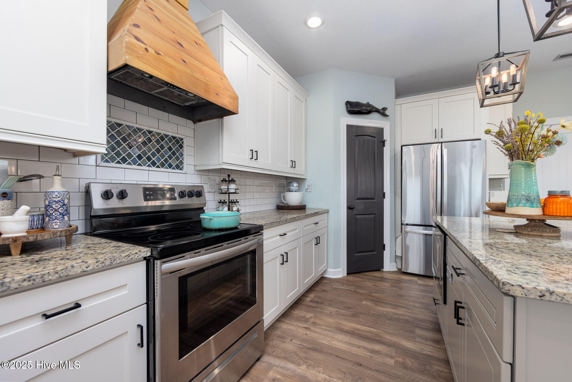 28-113 Pinch Gut - Kitchen-4