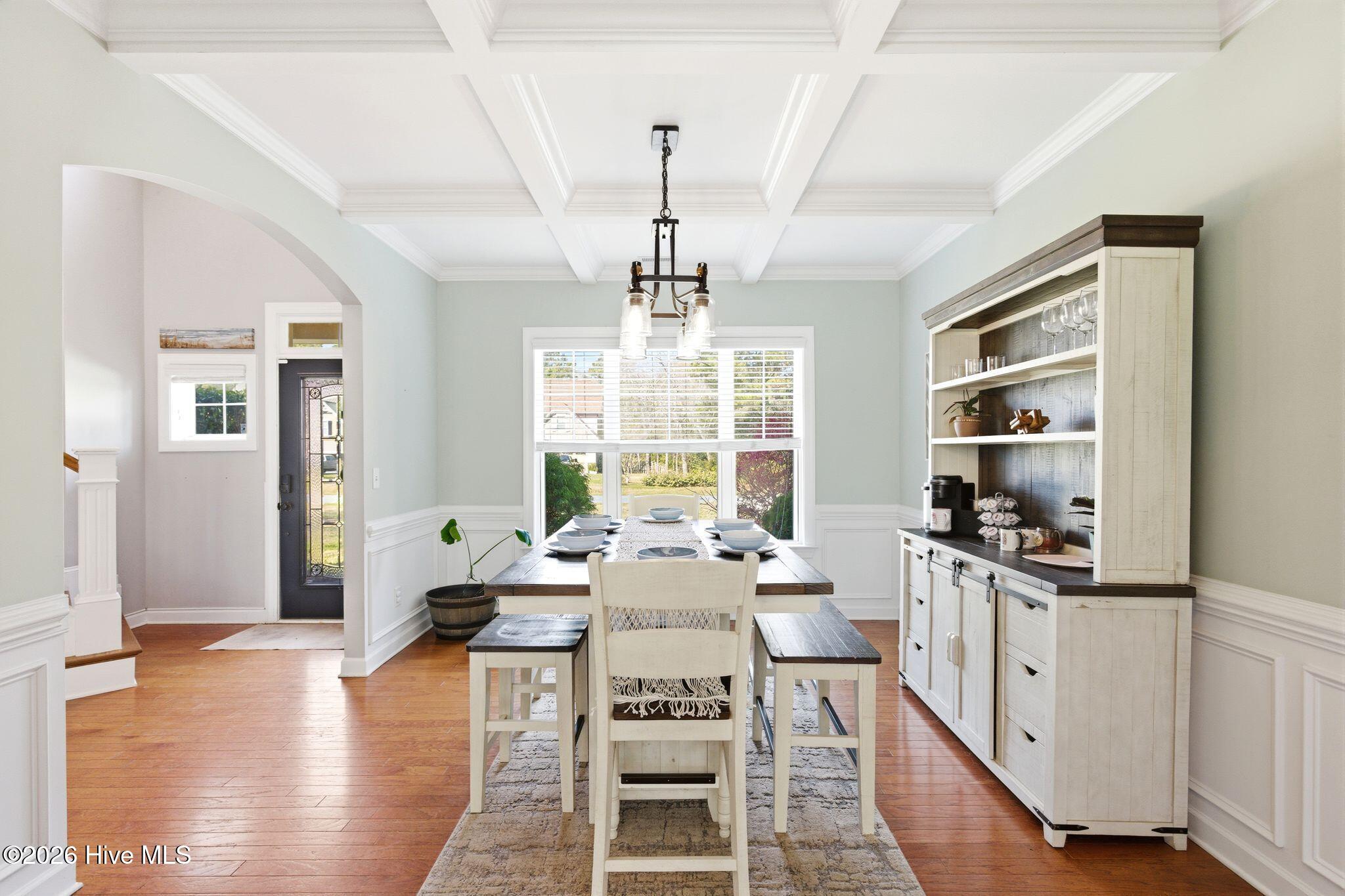 100563379 | Photo 20