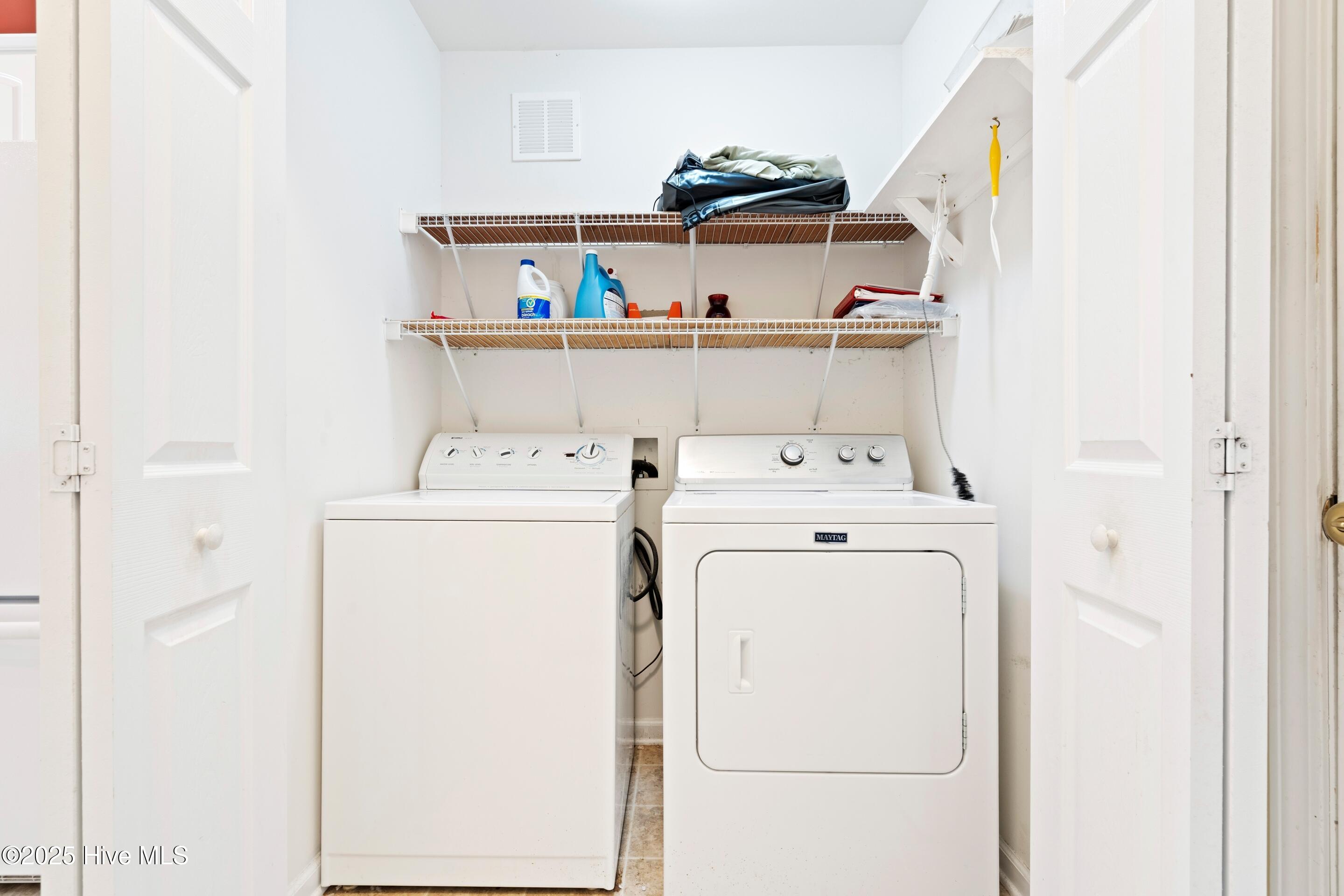 100509496 | Photo 44