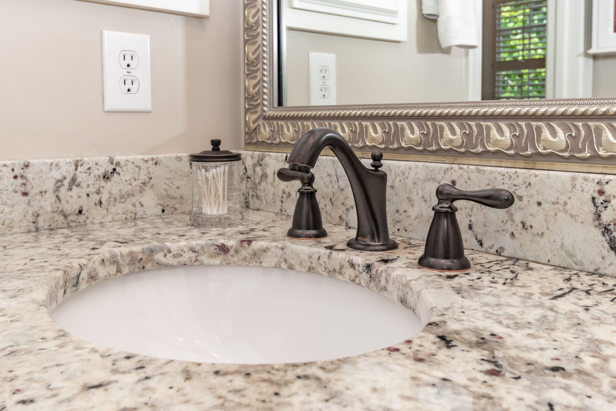 48-web-or-mls-3678 FOXFIRE PL ©-3241