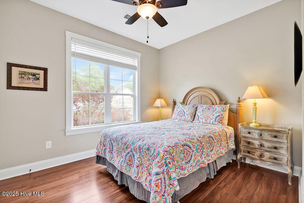 100504186 | Photo 27