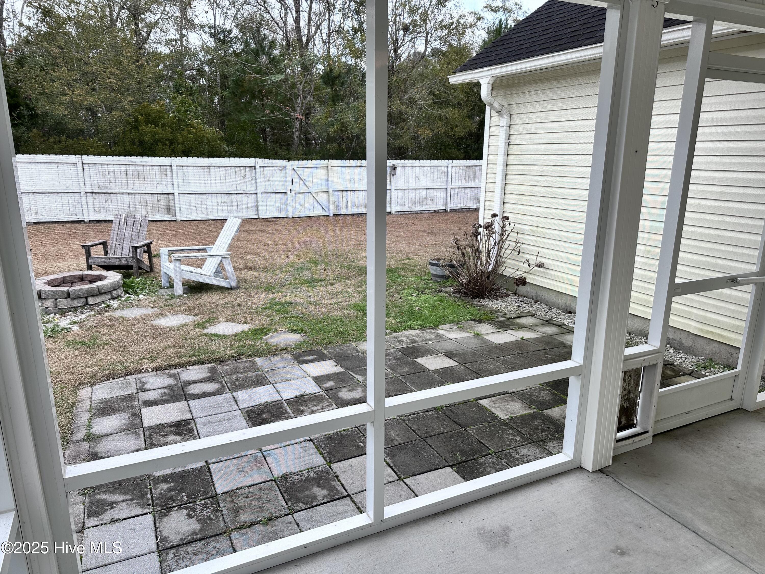 100542774 | Photo 28