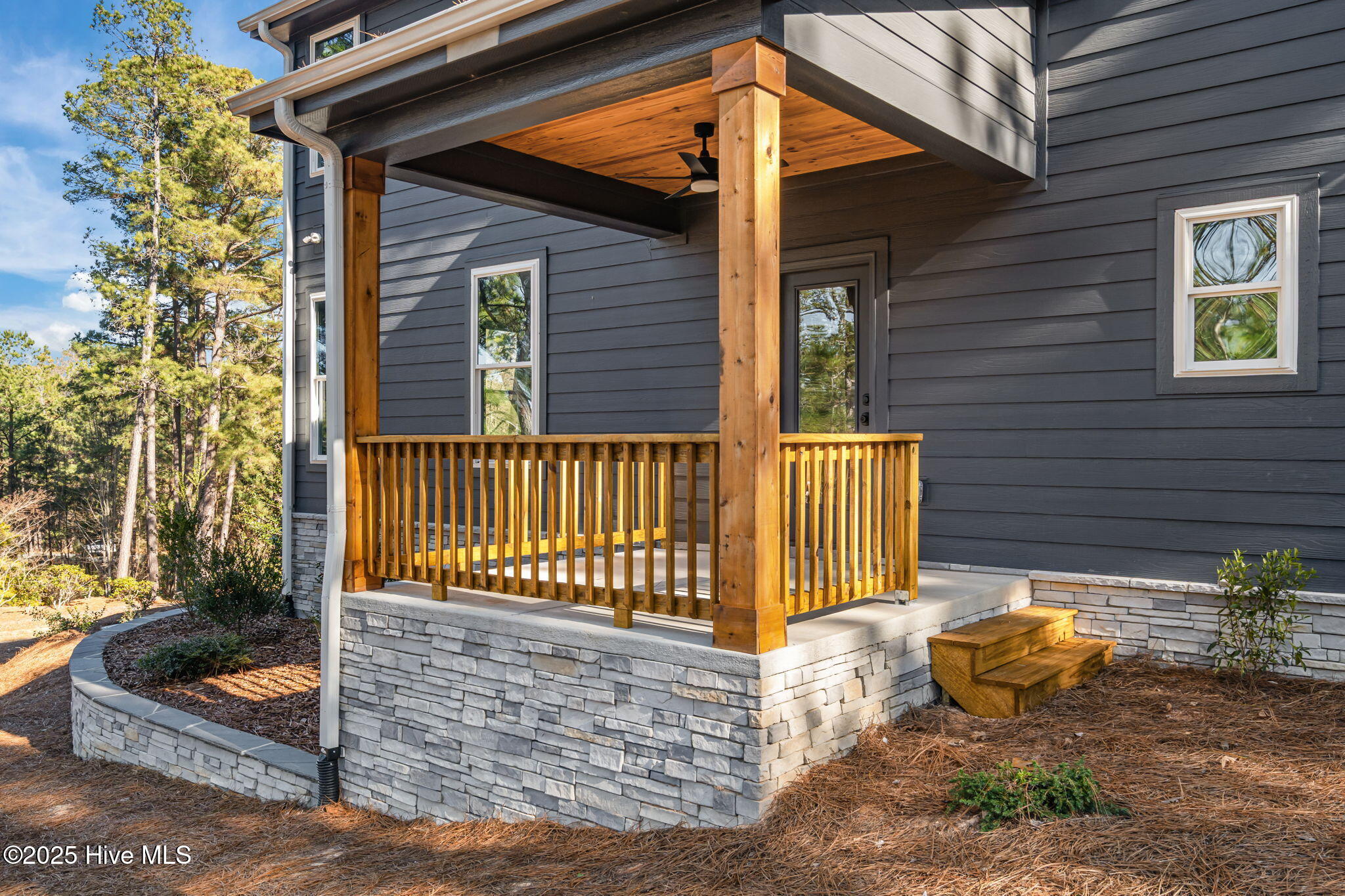 101 Douglas Drive, West End, NC, 27376