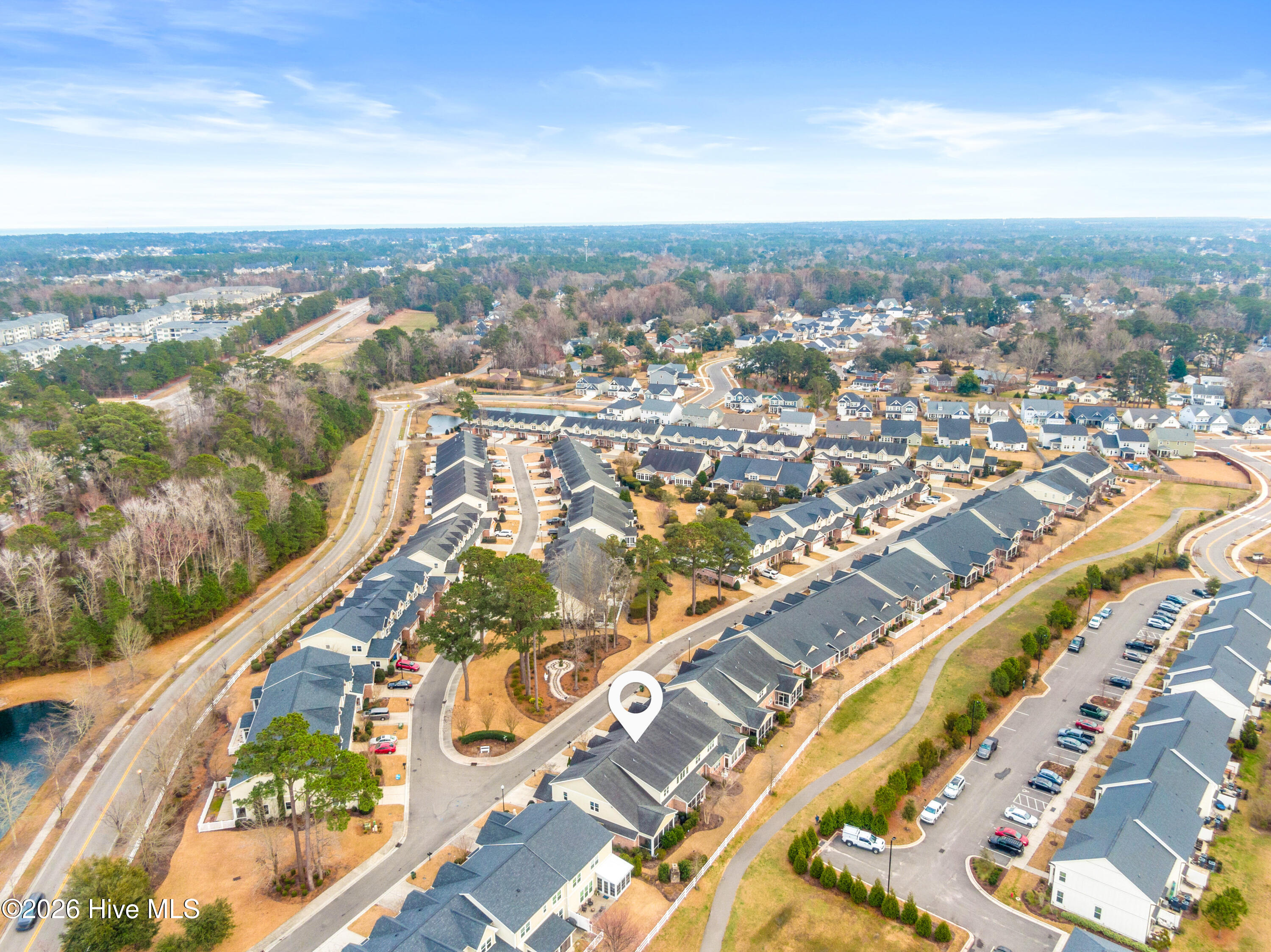 100565451 | Photo 33