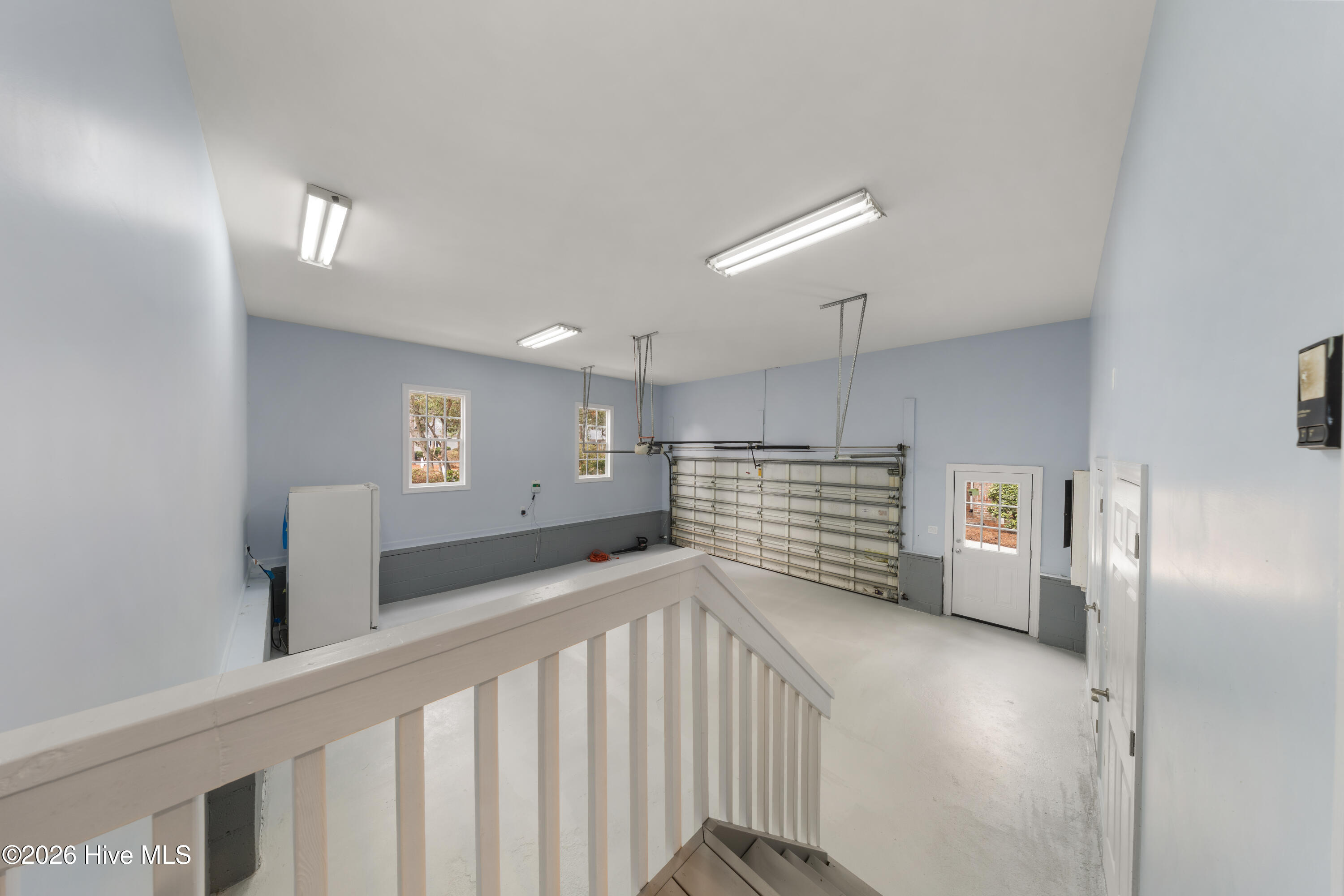 100555954 | Photo 57