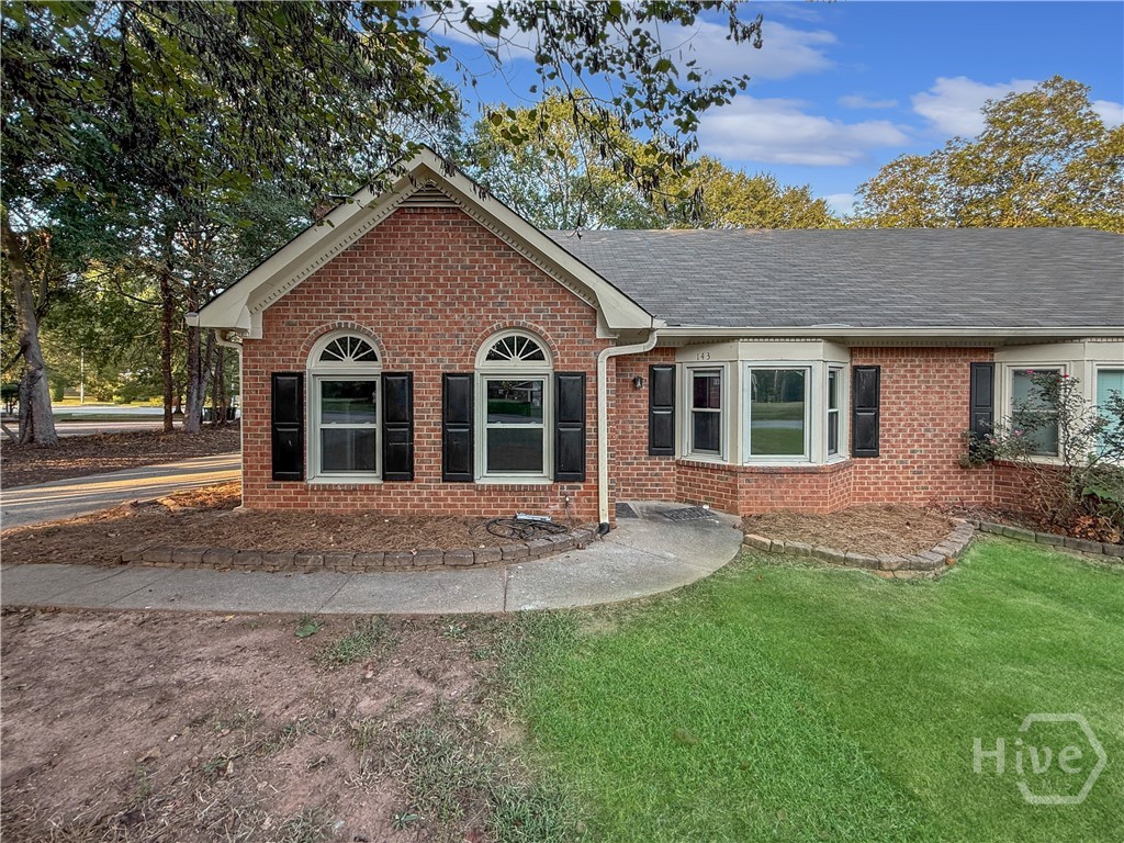 Brick Home 2Br/2Ba