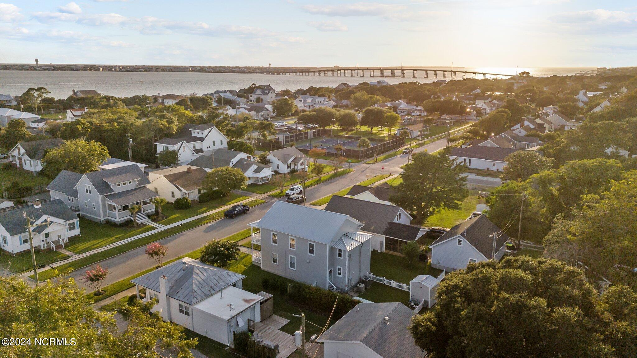 1406 Evans Street B,Morehead City