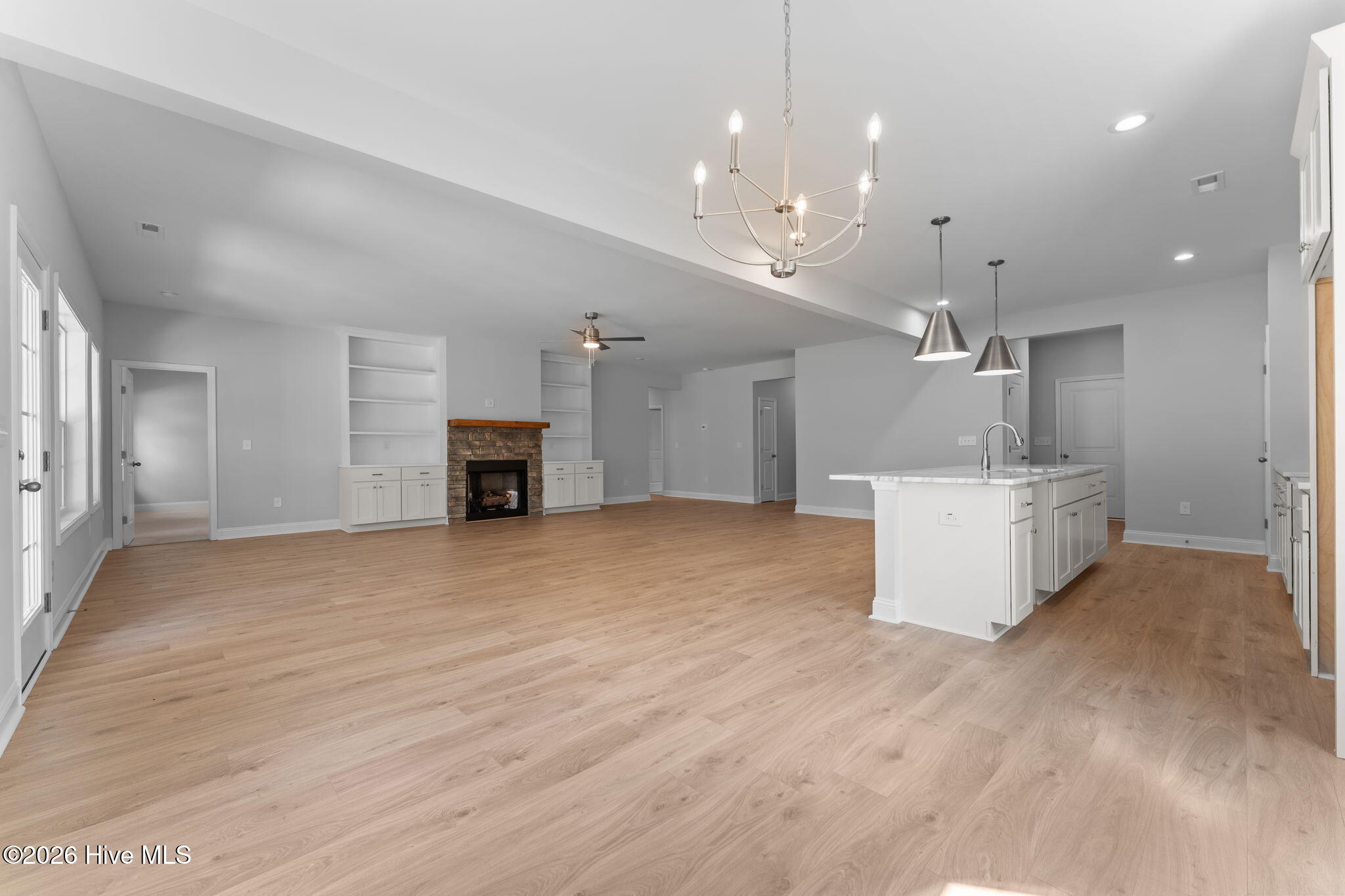 180 Longleaf Drive