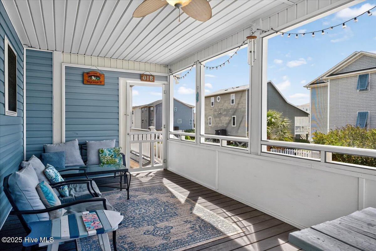 100523553 | Photo 25