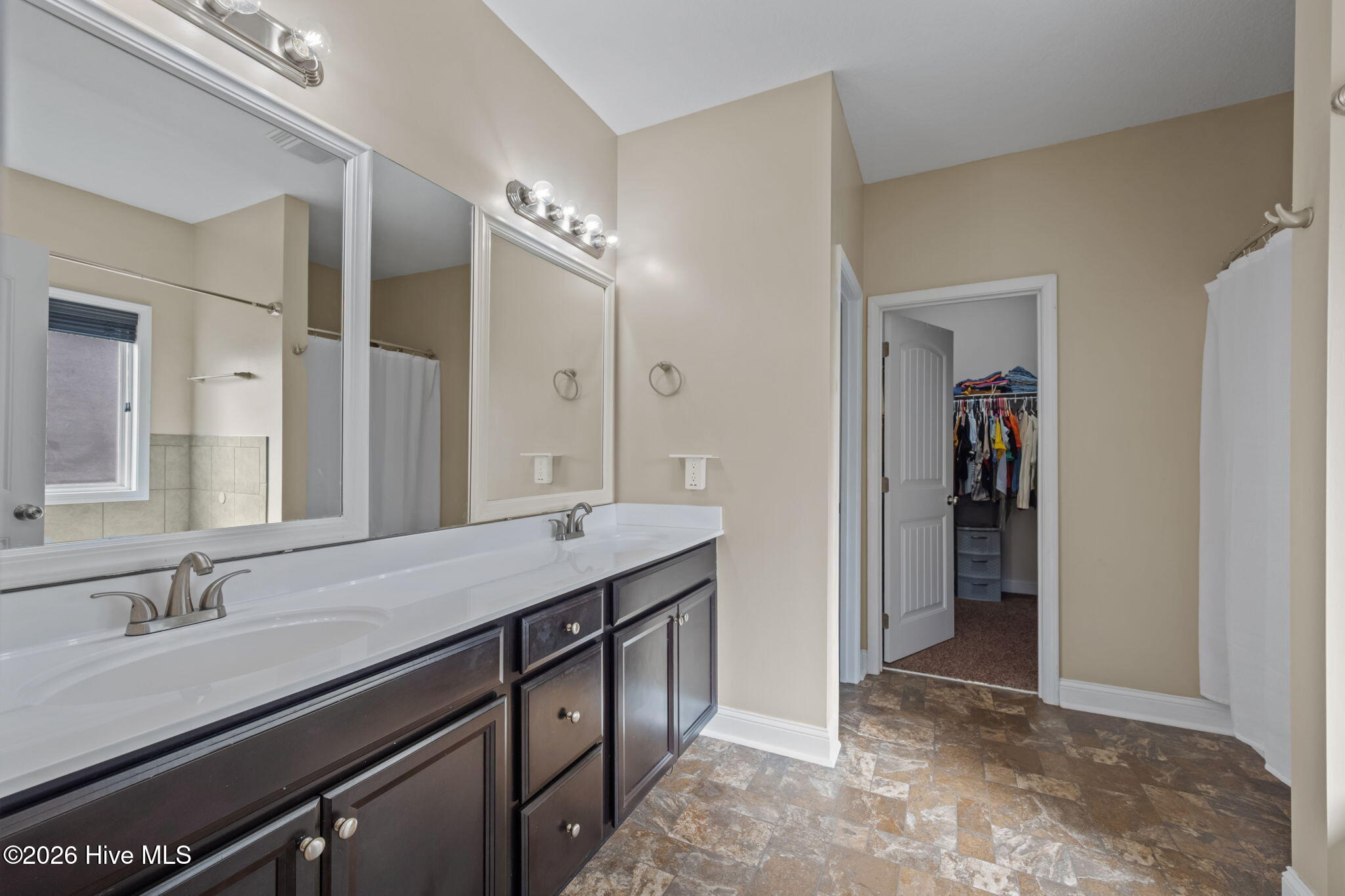 304 Bear Run, Maple Hill, NC 28454 – photo 19: 39-web-or-mls-_RAD3393