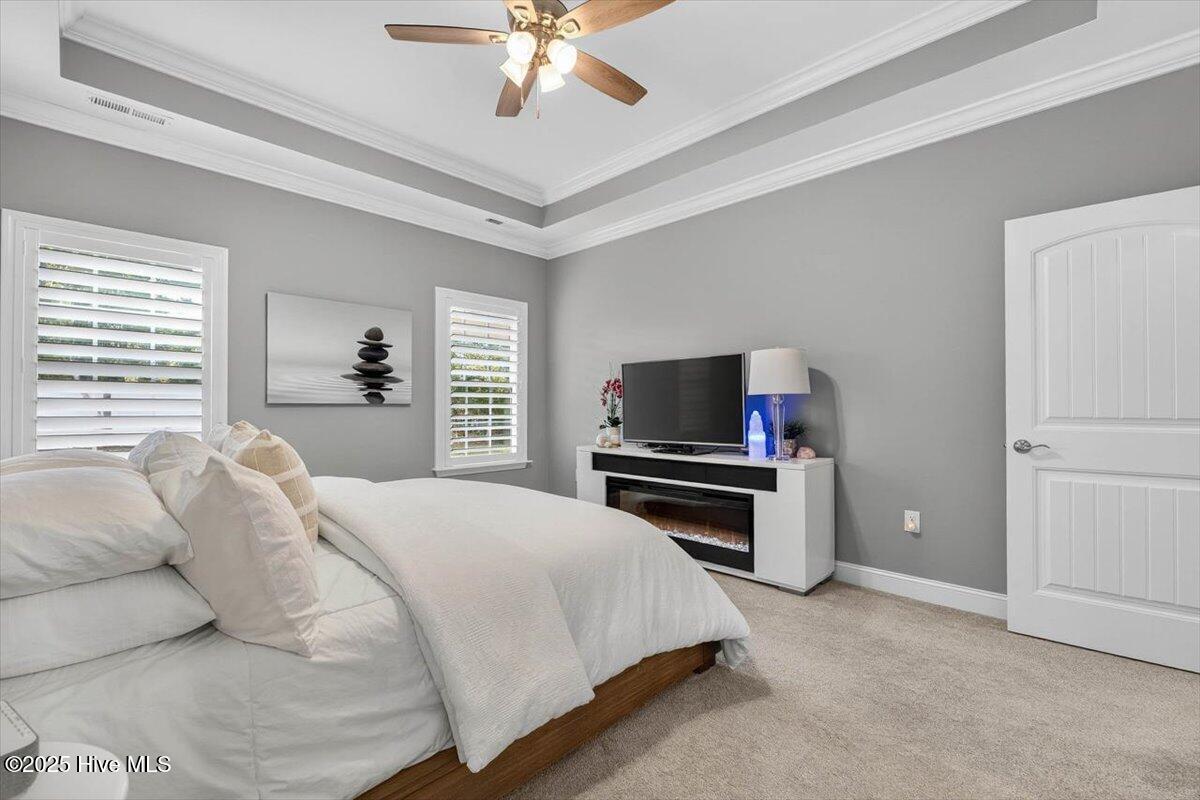 100533922 | Photo 15