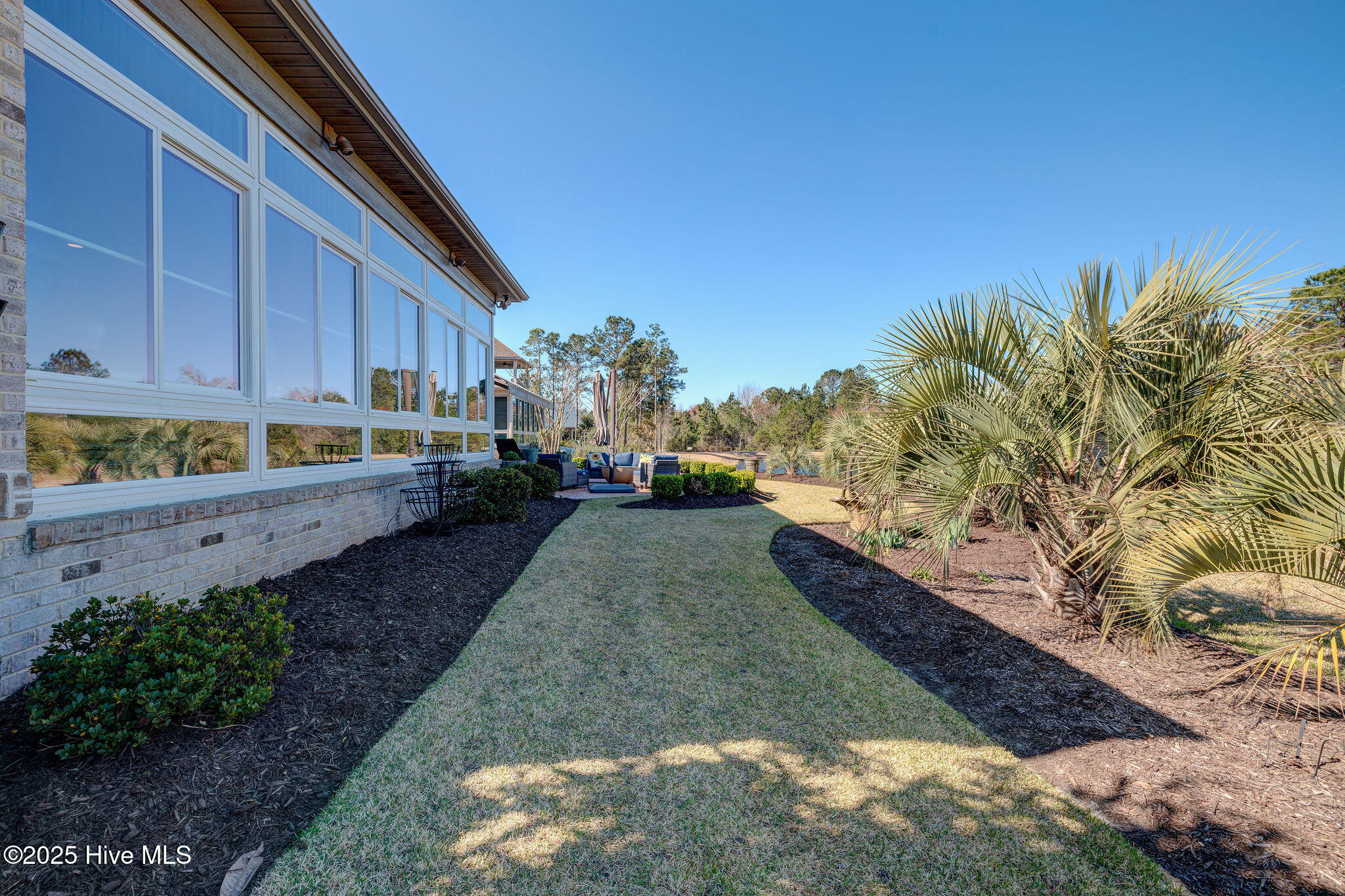 100550746 | Photo 59