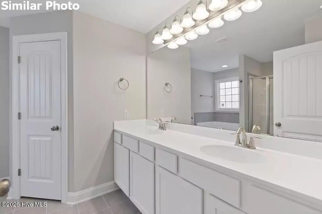 512 E Black Water Lane,Maysville