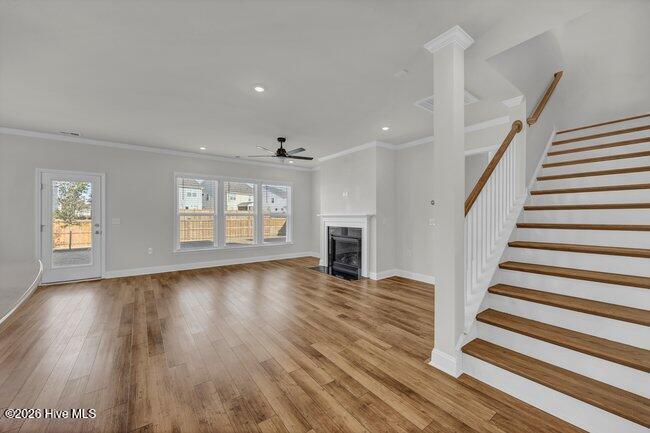 100549094 | Photo 24