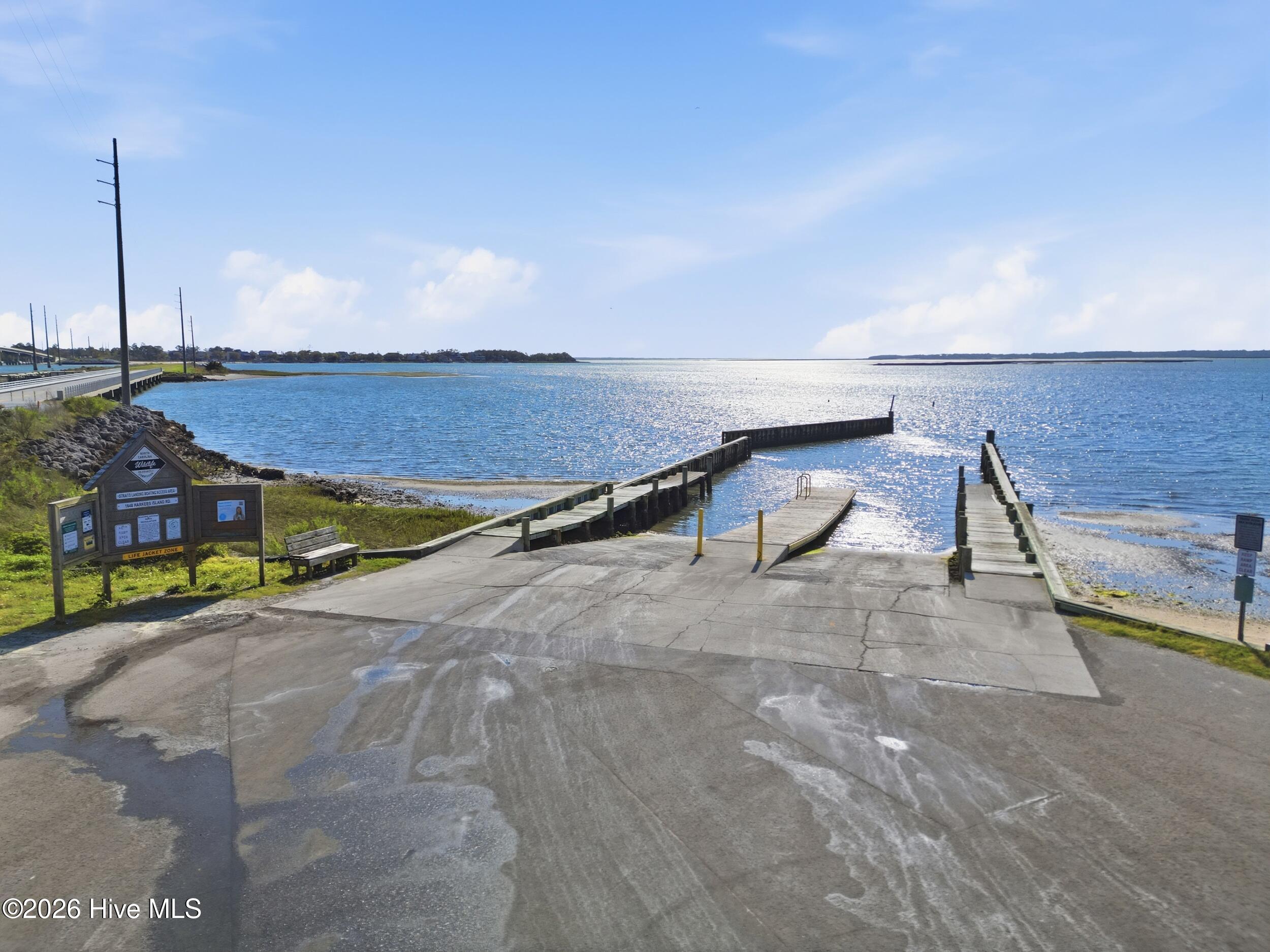 360 Island Road,Harkers Island