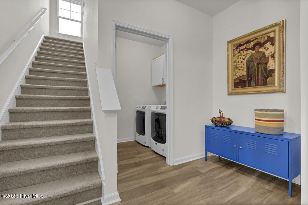 239 Seneca Reef Drive, Hampstead, NC 28443 – photo 5: Staircase and Laundry