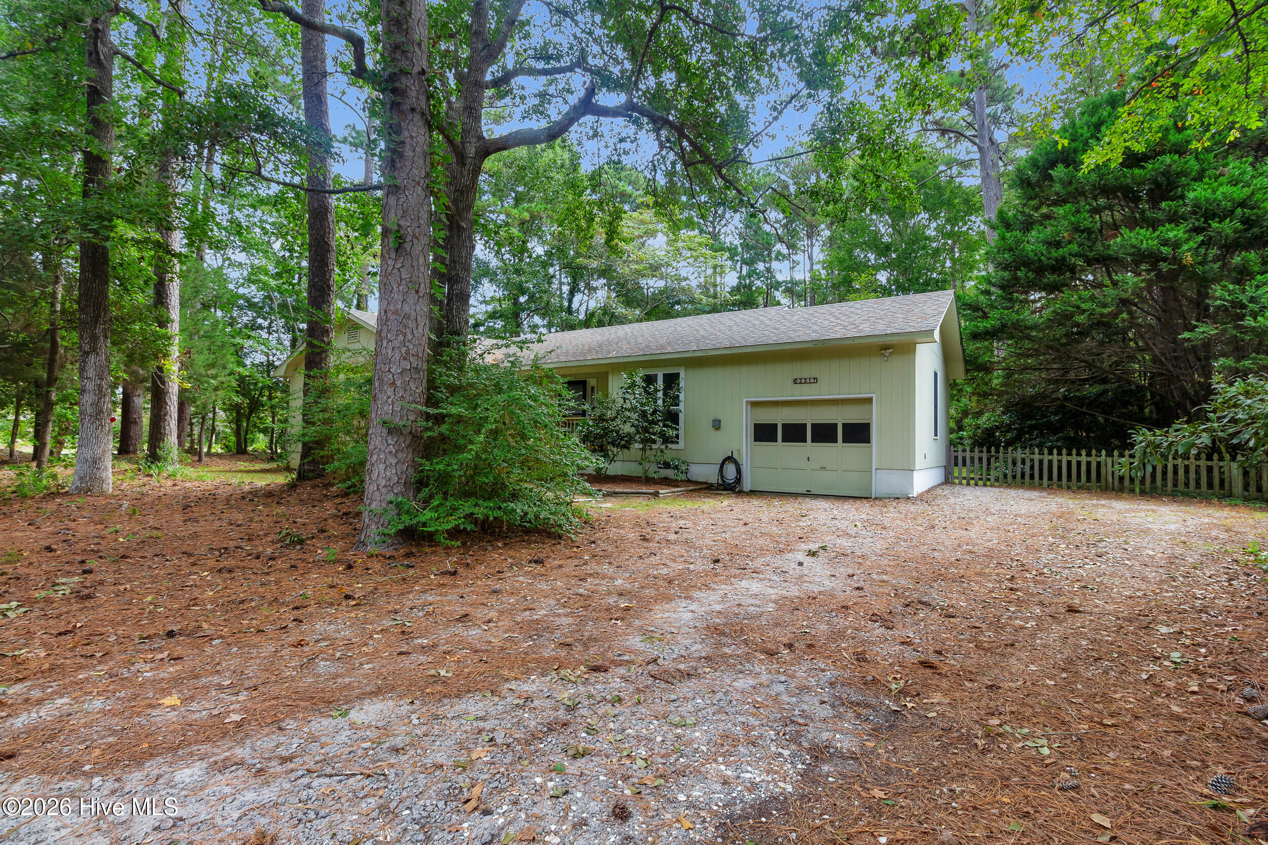 2317 Country Club Road,Morehead City