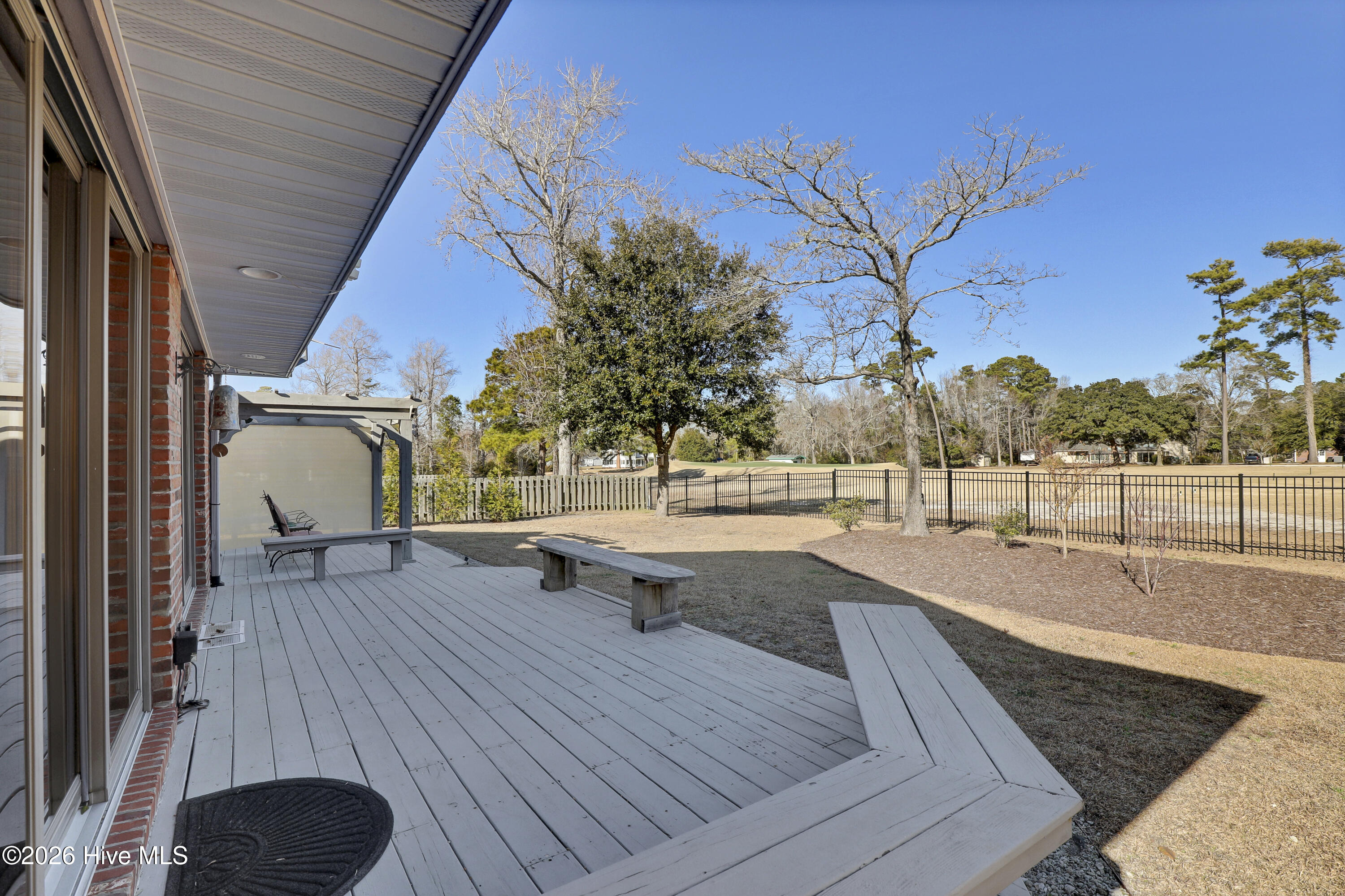 100548794 | Photo 29