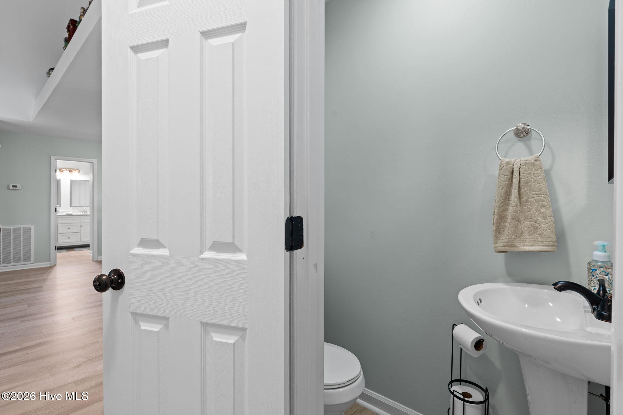 100563961 | Photo 21