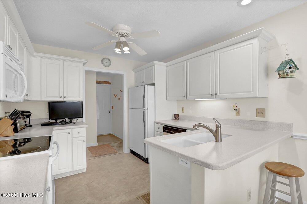 100559070 | Photo 10