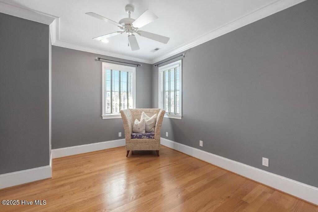 100523912 | Photo 48