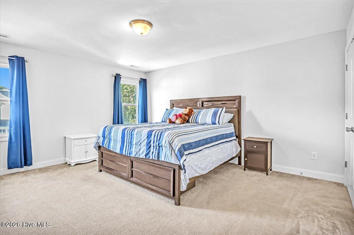 100552742 | Photo 16