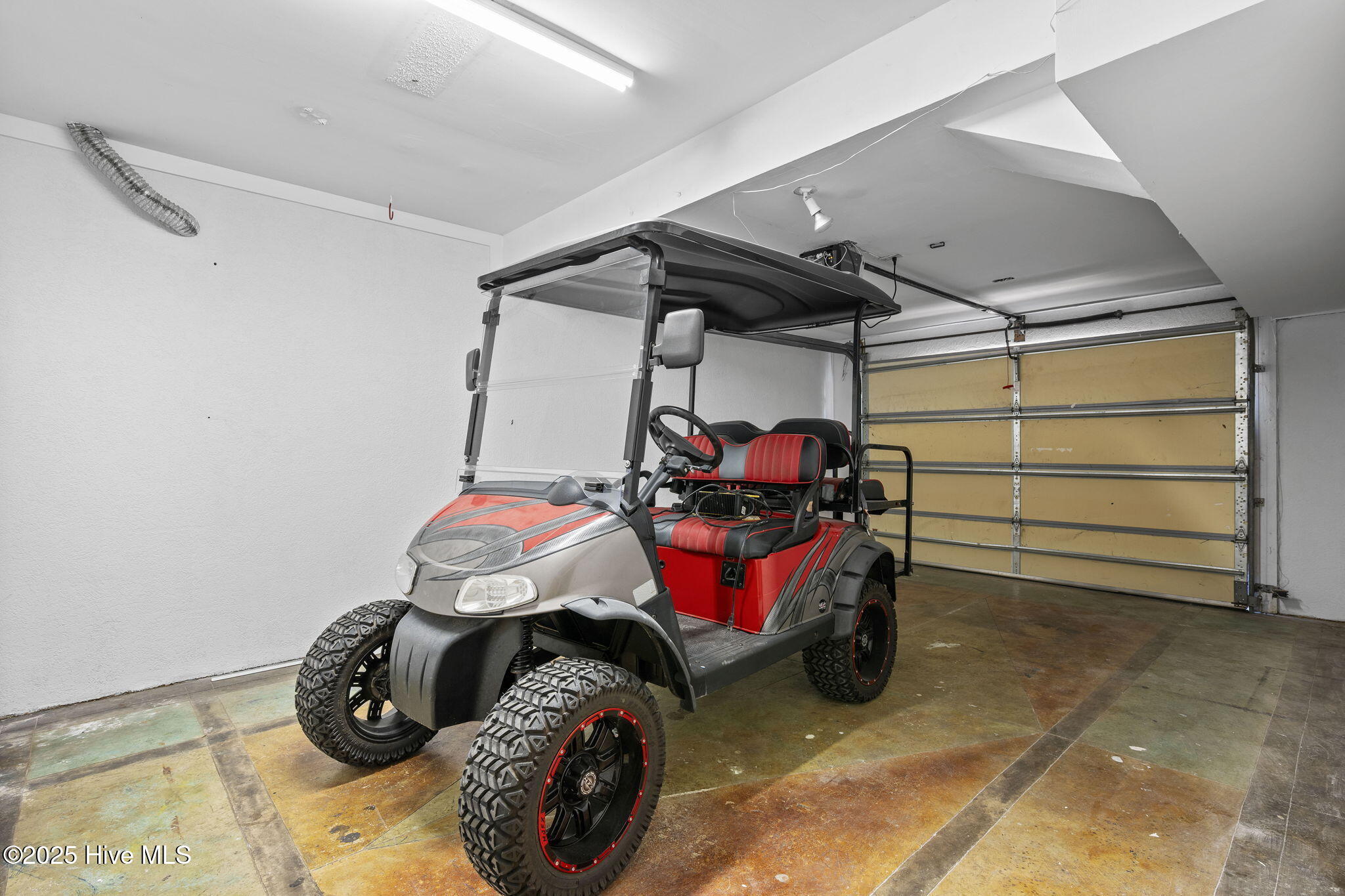 100542454 | Photo 54