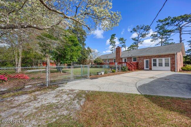 100541737 | Photo 23