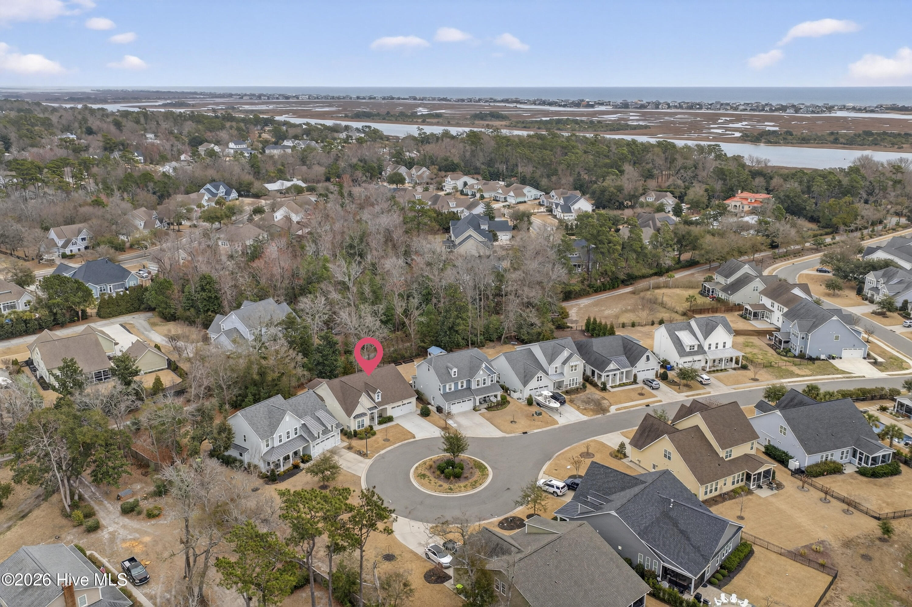 100558157 | Photo 51